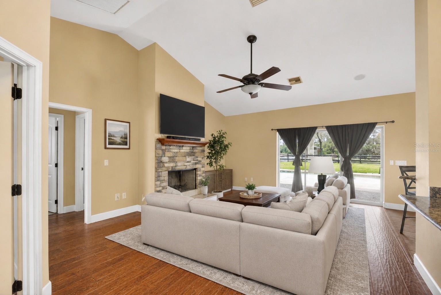 HIGH COTTON FARMS - Residential