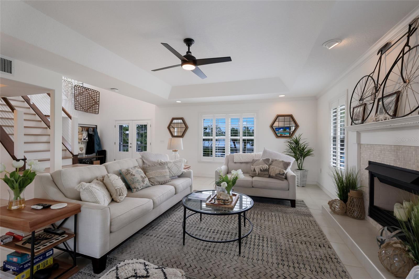 ISLAND CEDARS - Residential