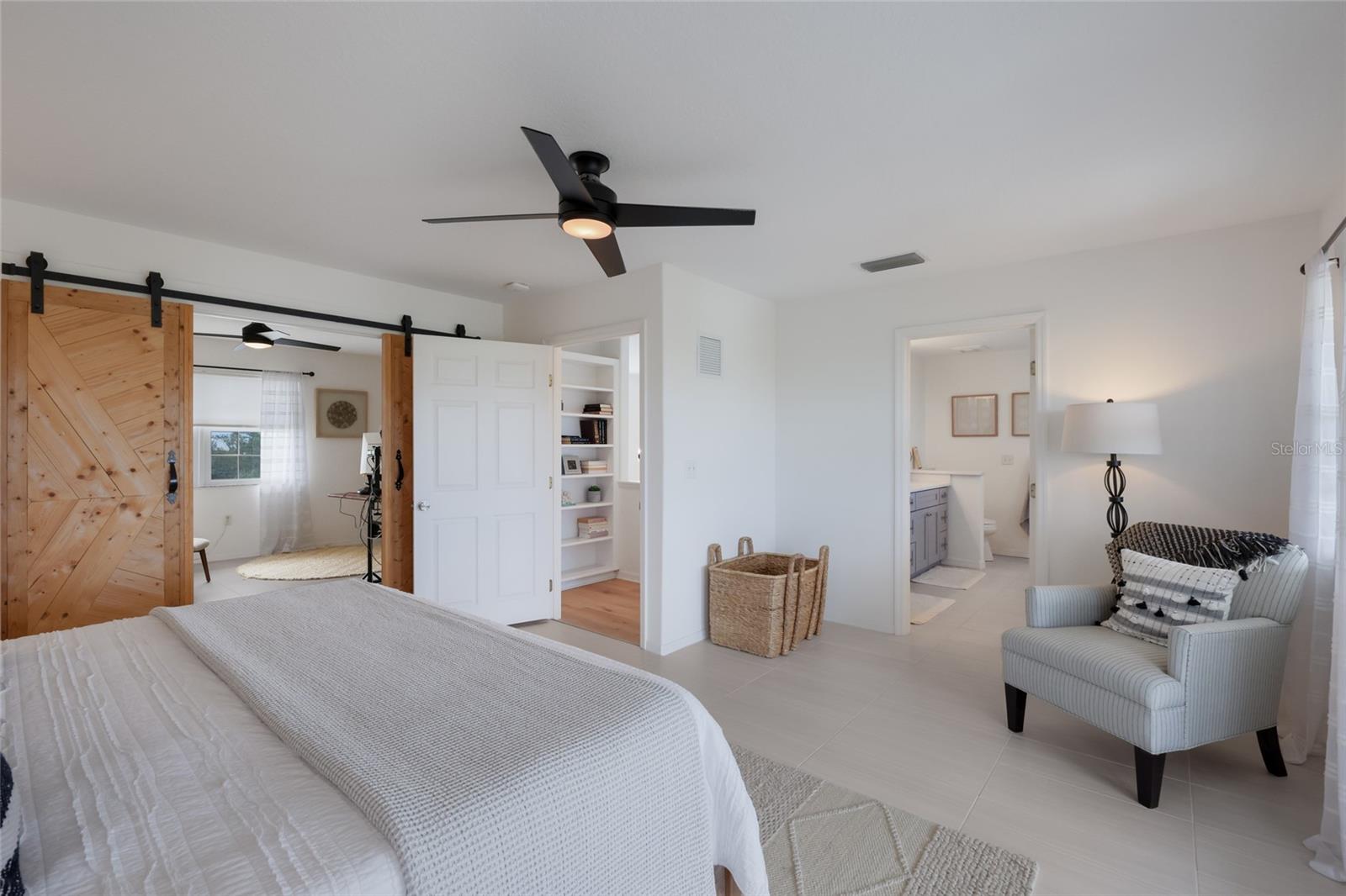ISLAND CEDARS - Residential