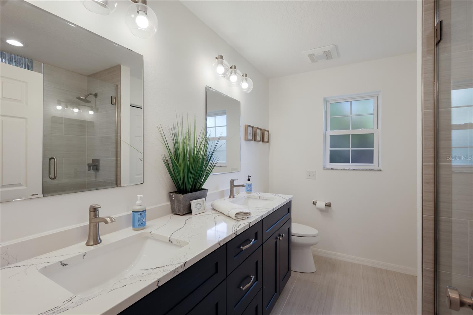 ISLAND CEDARS - Residential