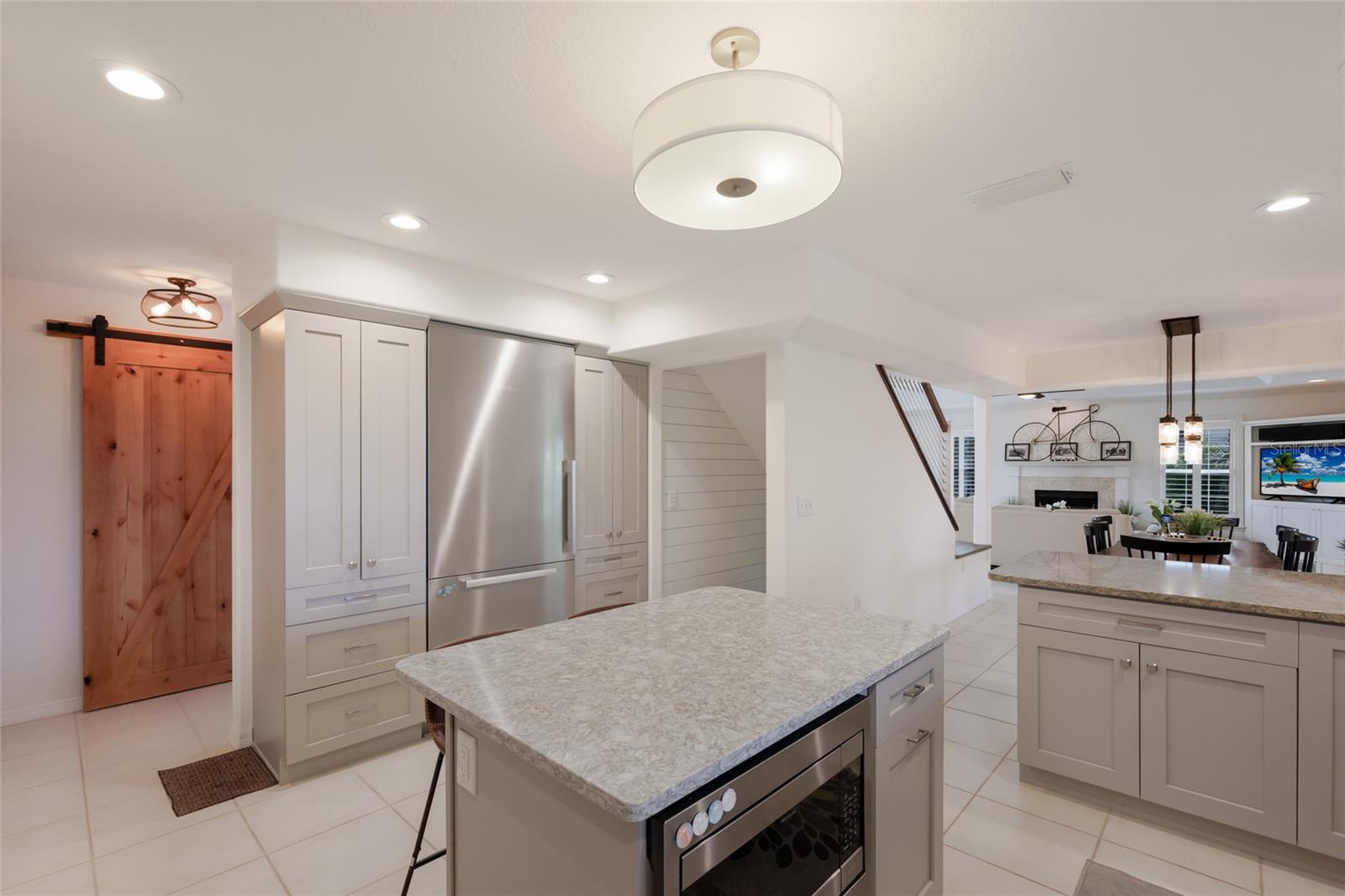 ISLAND CEDARS - Residential