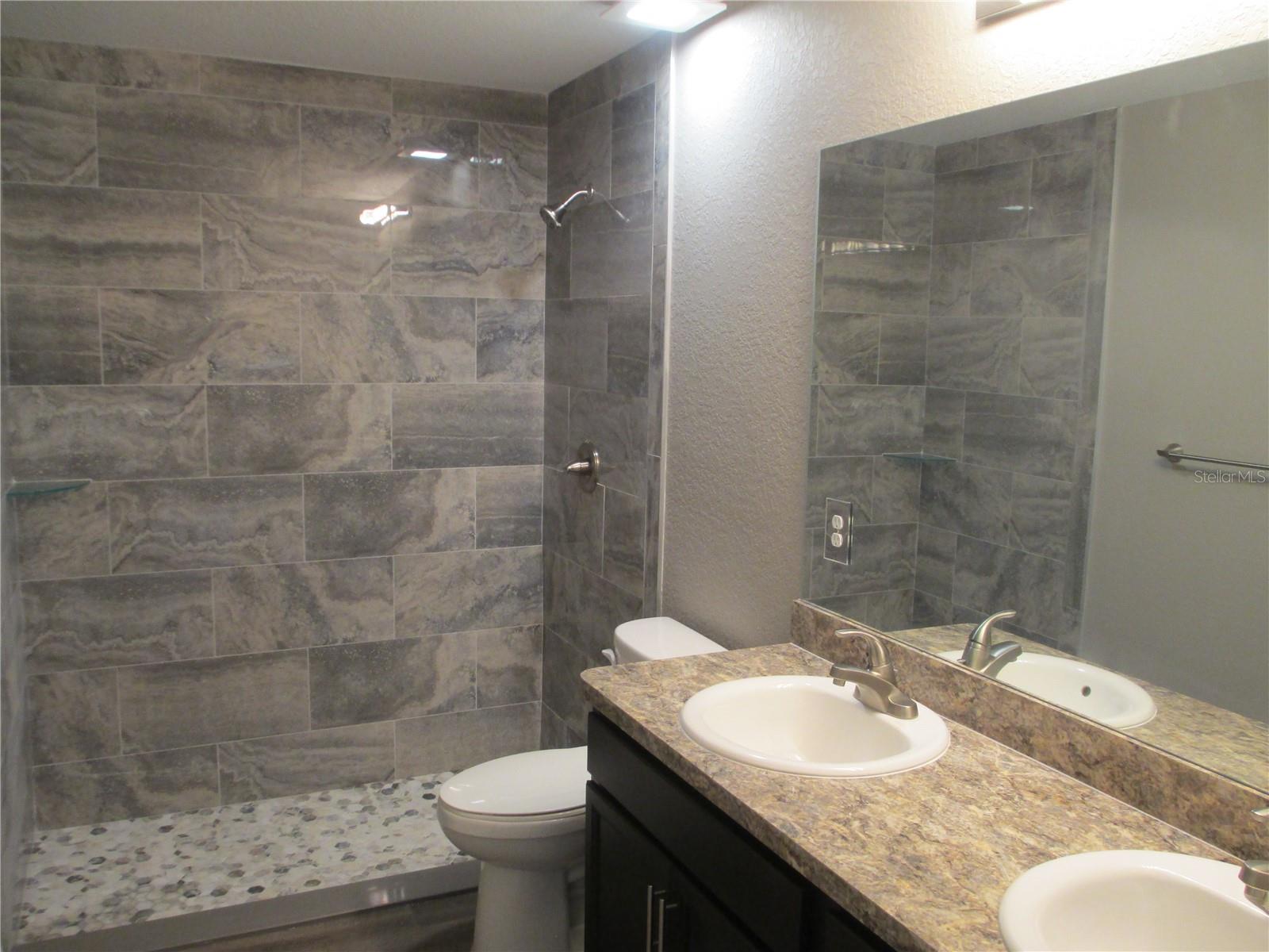 OCALA RIDGE - Residential