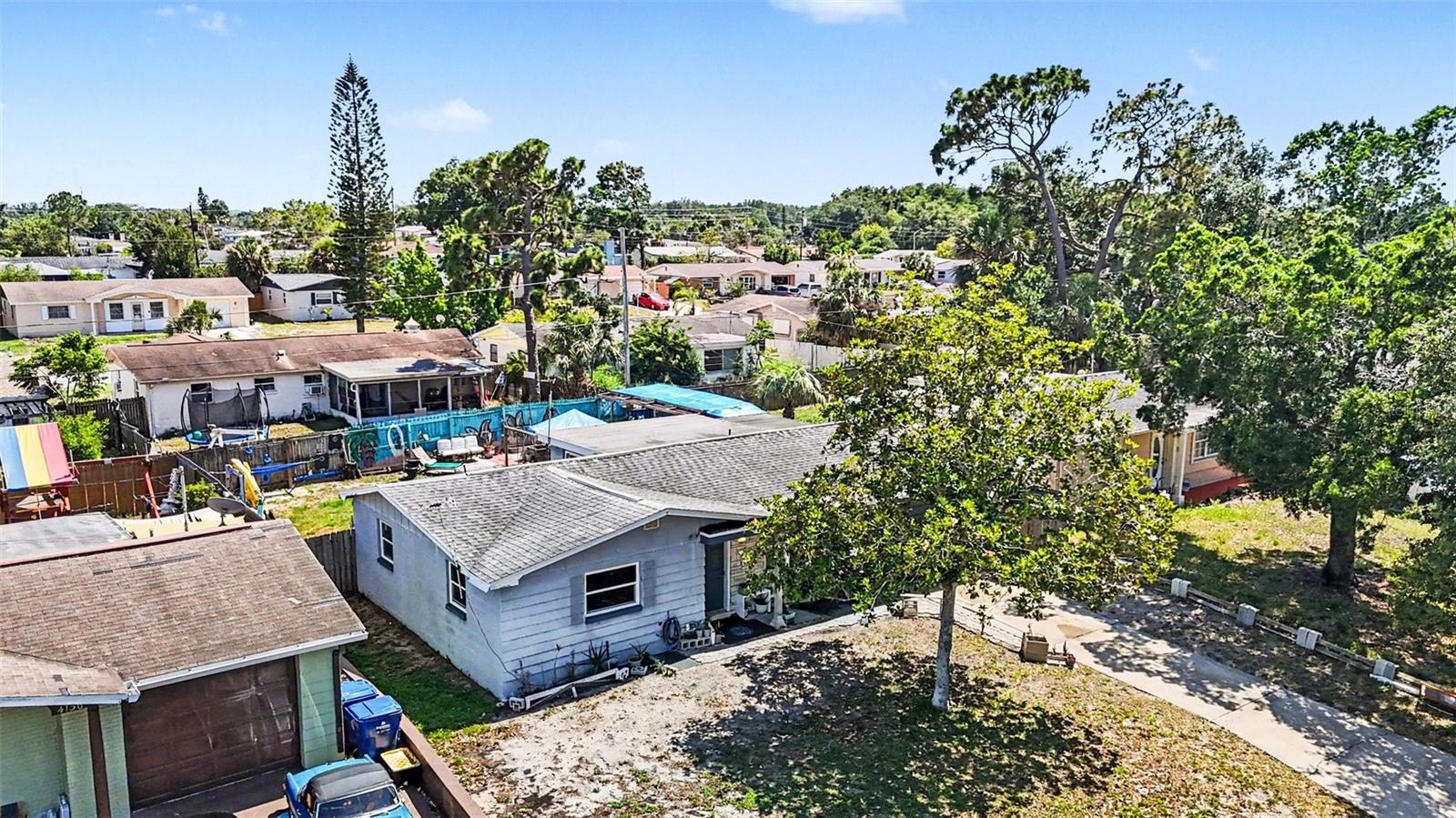 BEACON SQUARE - Residential