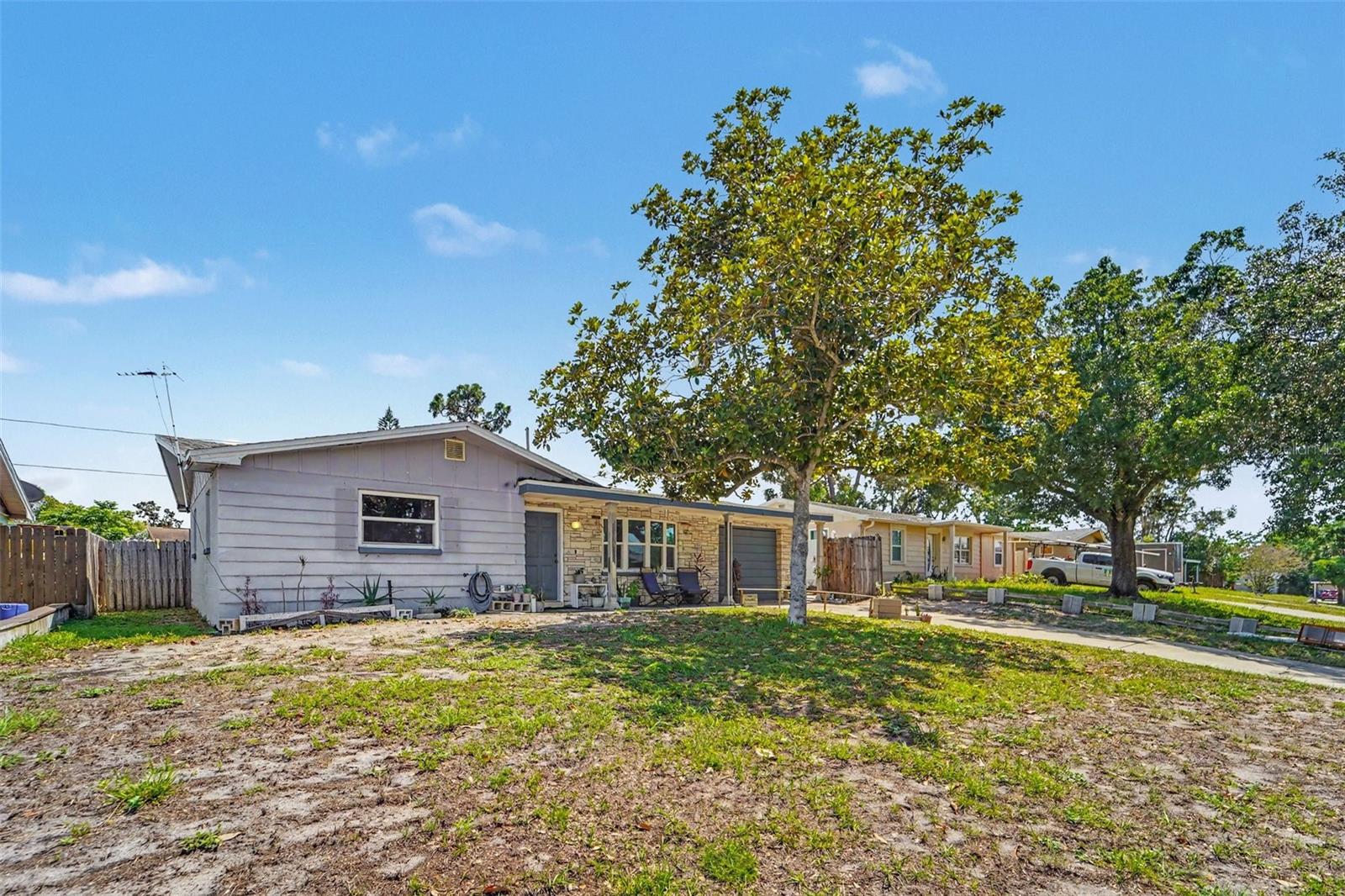 BEACON SQUARE - Residential