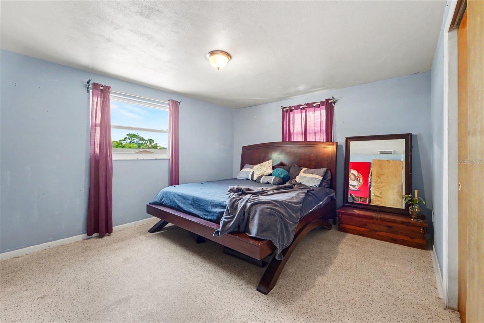 BEACON SQUARE - Residential