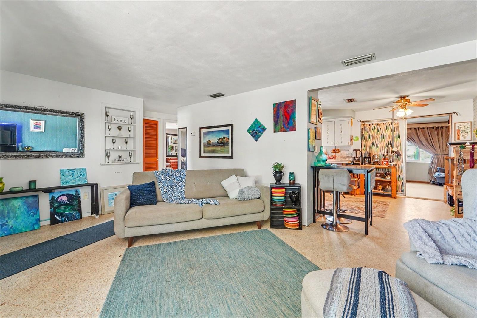 BEACON SQUARE - Residential
