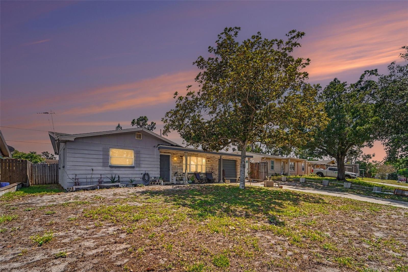 BEACON SQUARE - Residential