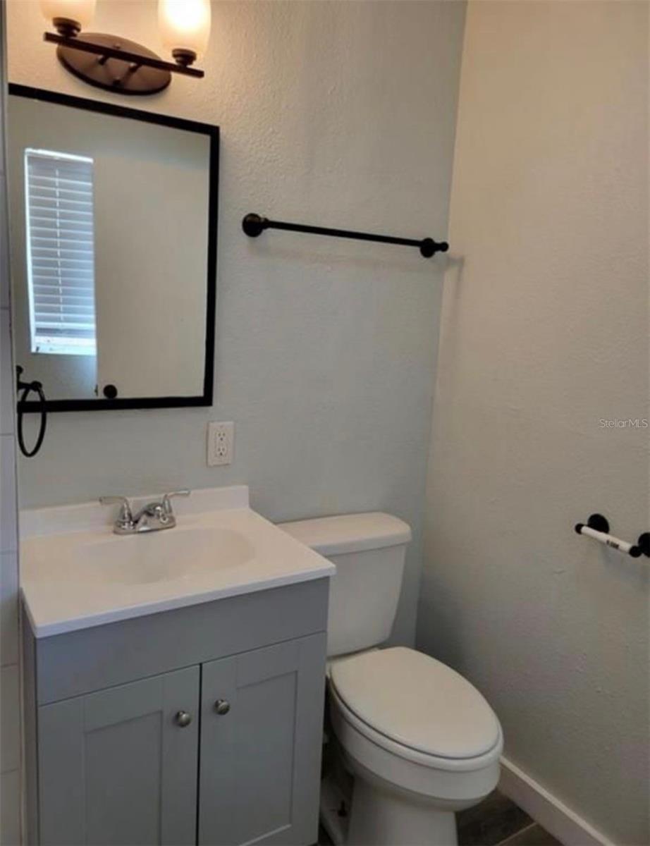 ROUSLYNN - Residential