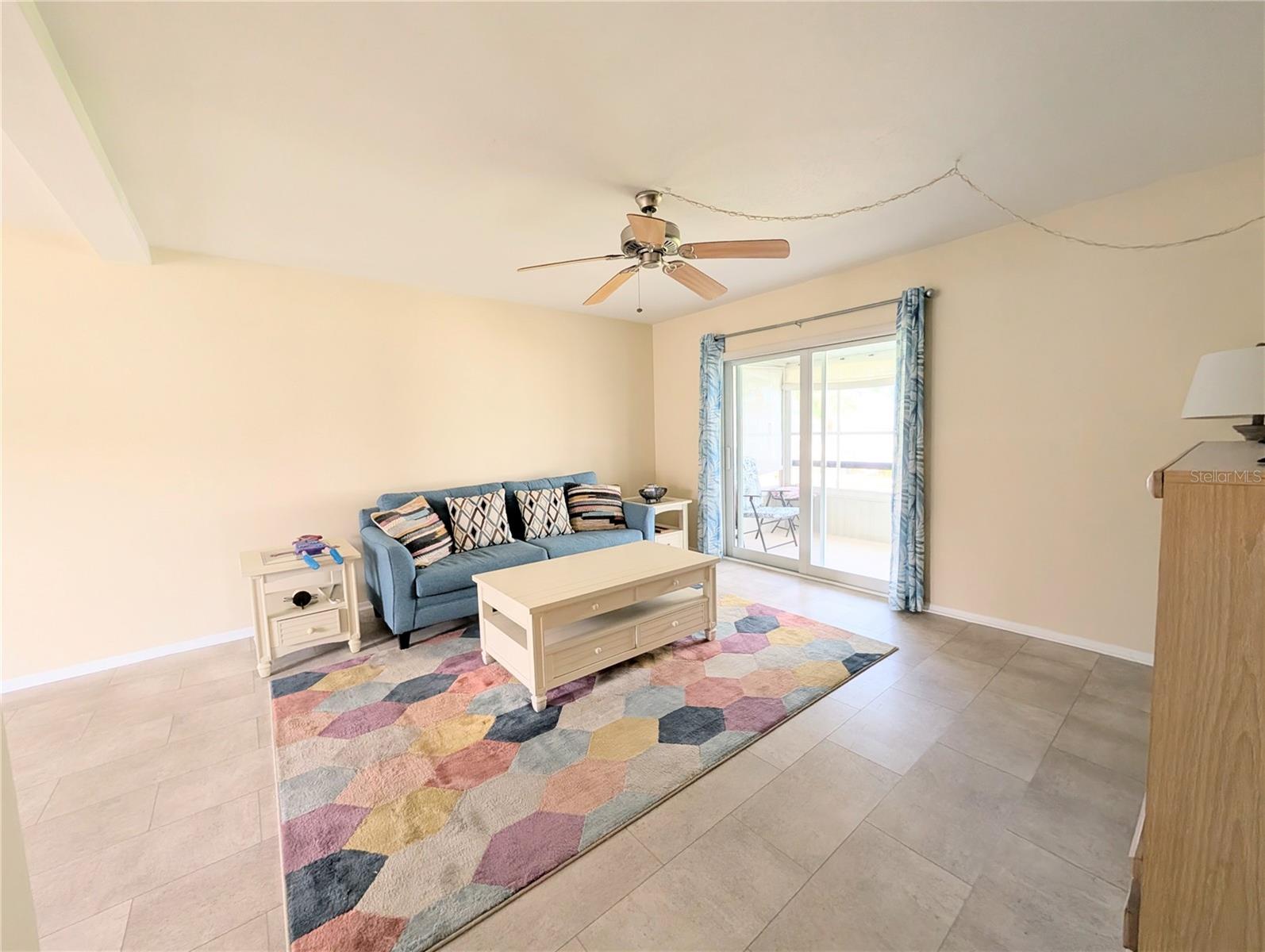 THE FOURTH BAYSHORE - Residential