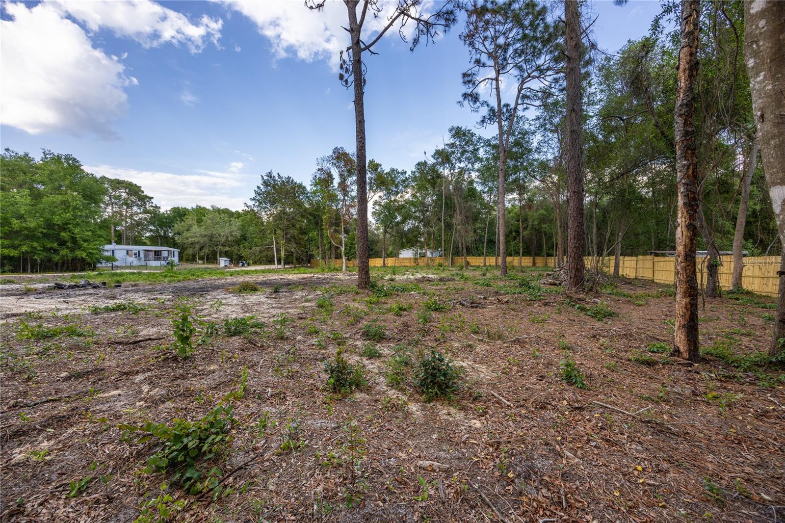 HIGHRIDGE ESTATES - Land