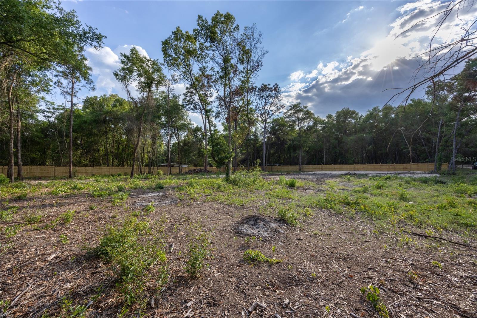 HIGHRIDGE ESTATES - Land