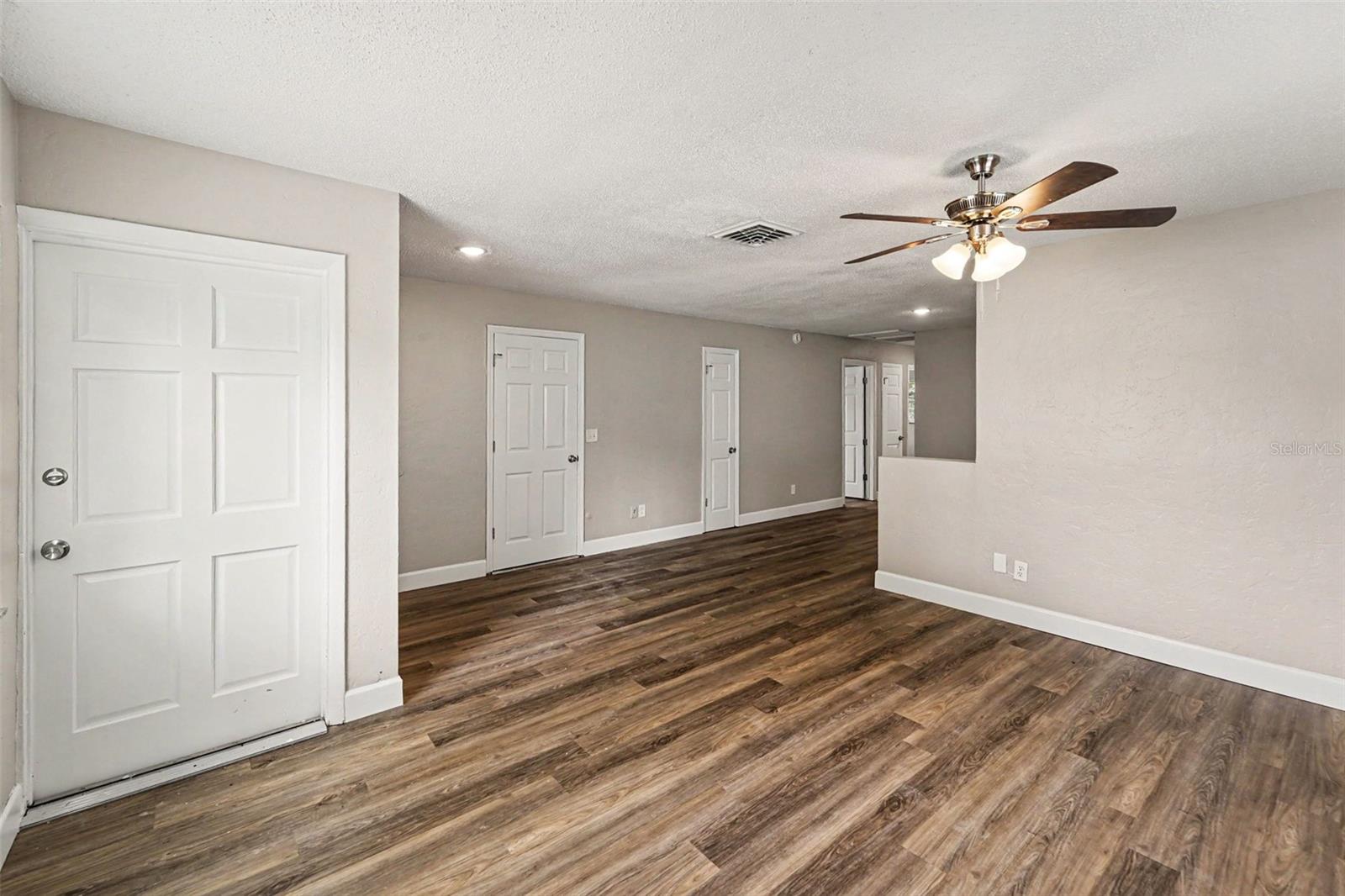 LELLMAN HEIGHTS 5TH SEC - Residential