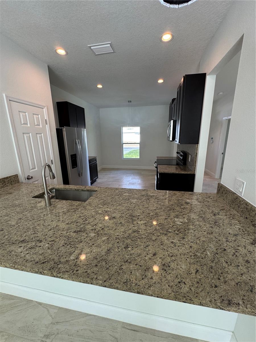 DELTONA LAKES - Residential