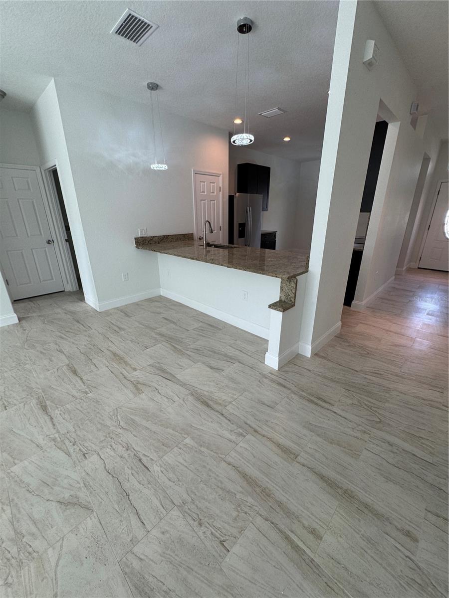 DELTONA LAKES - Residential