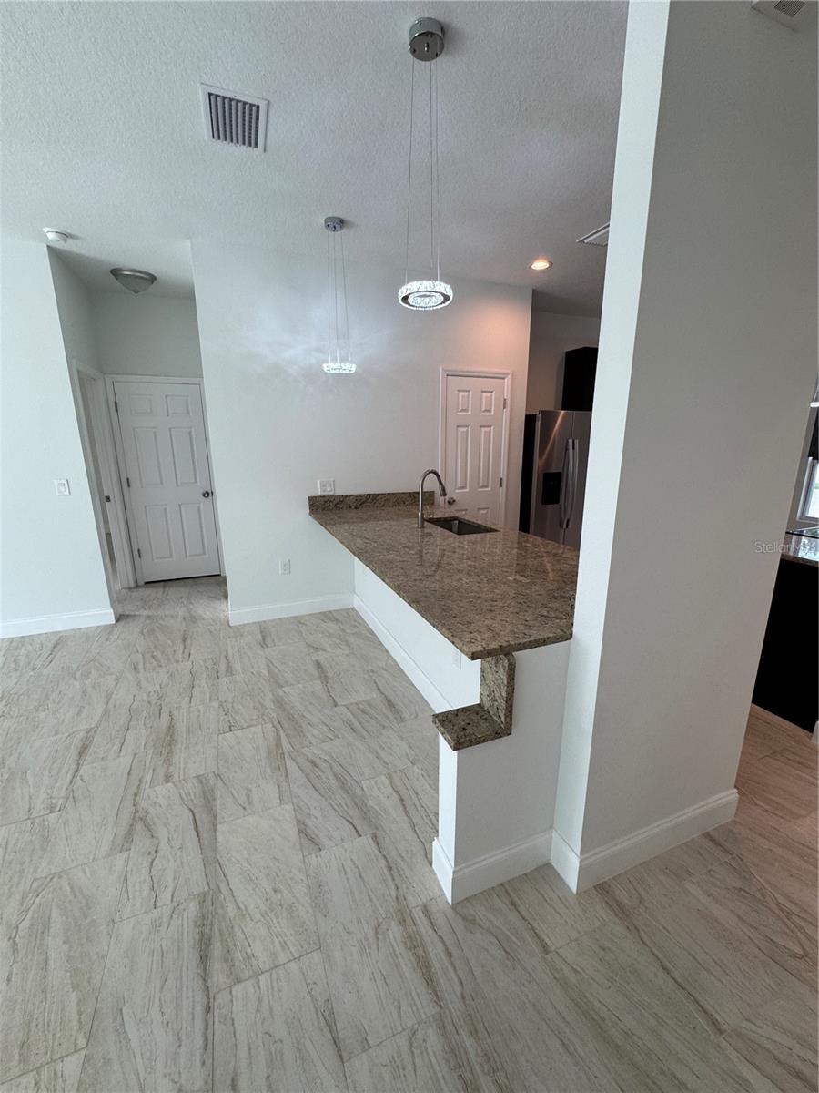 DELTONA LAKES - Residential