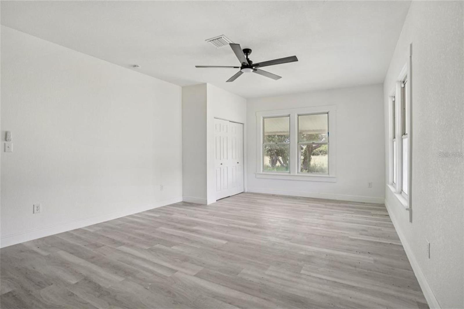 ACREAGE & UNREC - Residential