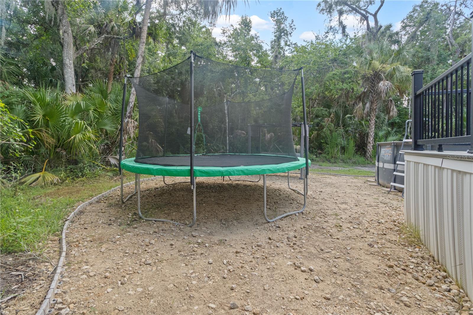 CASONS INGLIS ACRES UN 8 - Residential