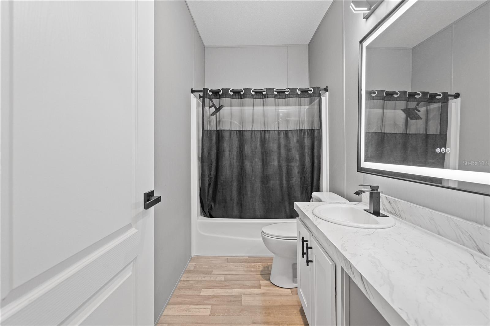 CASONS INGLIS ACRES UN 8 - Residential