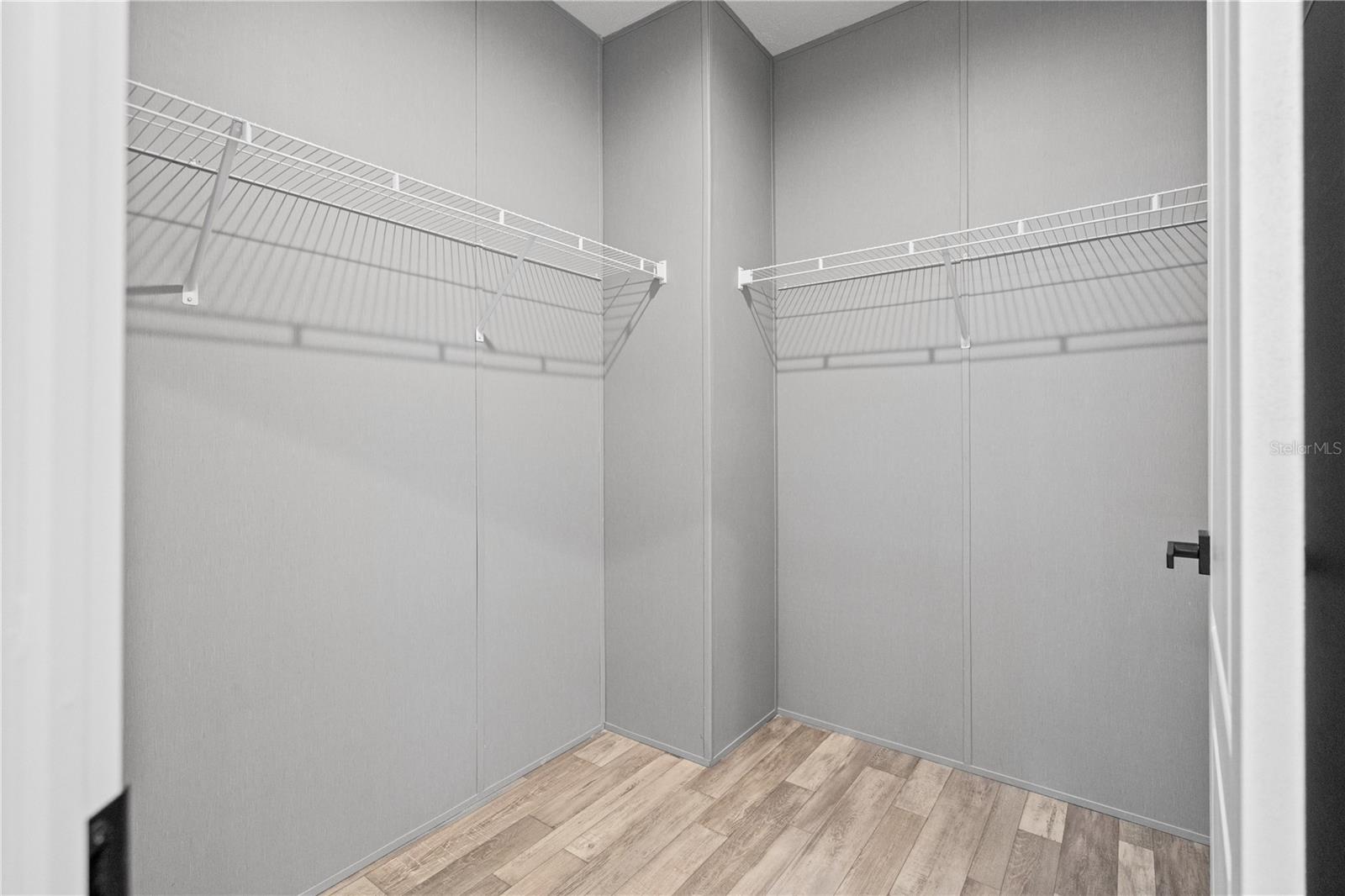 CASONS INGLIS ACRES UN 8 - Residential