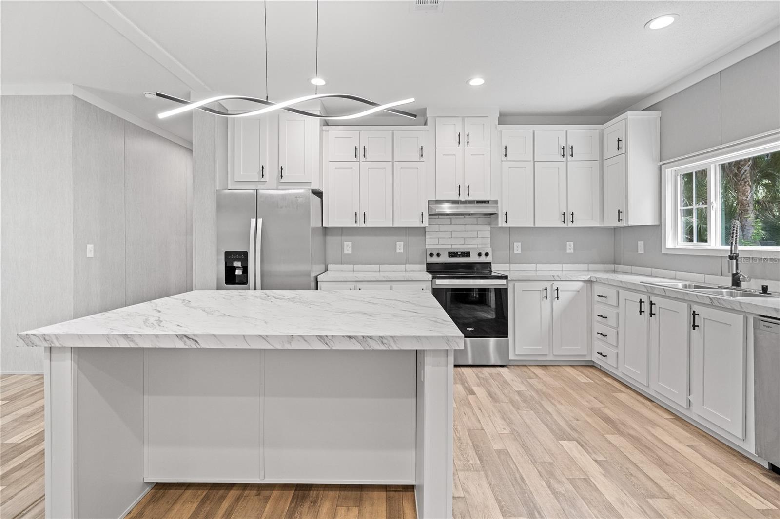 CASONS INGLIS ACRES UN 8 - Residential