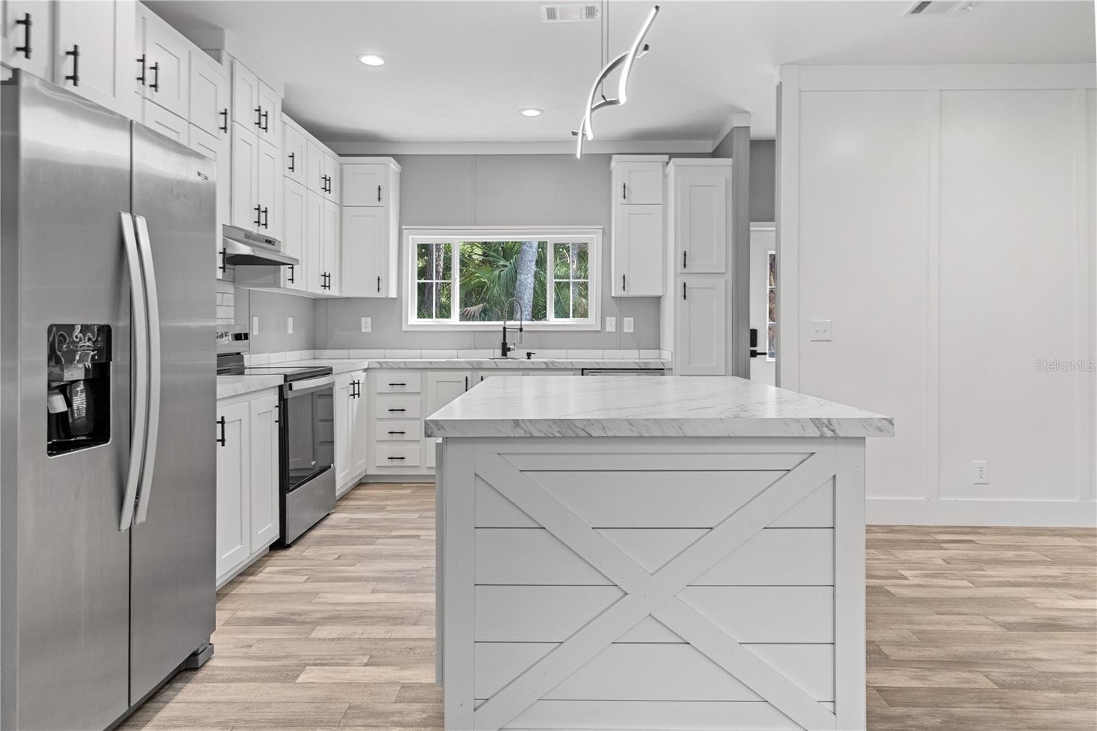 CASONS INGLIS ACRES UN 8 - Residential