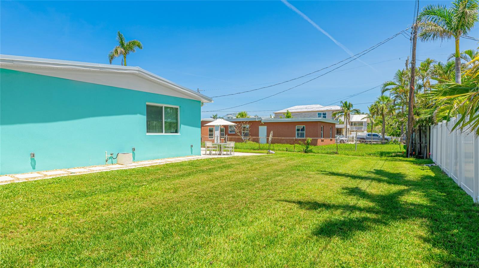 SUNRISE PARK - Residential