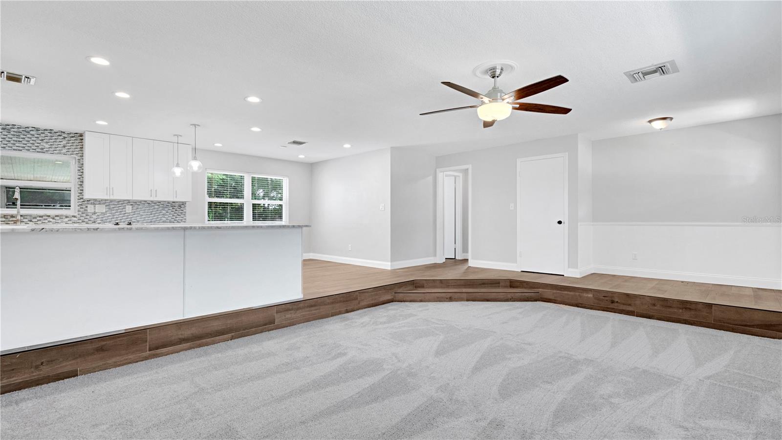 FOREST HILLS - Residential