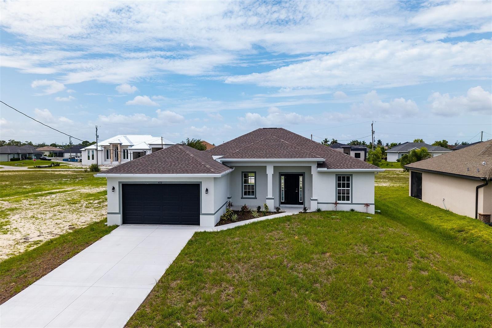 CAPE CORAL - Residential