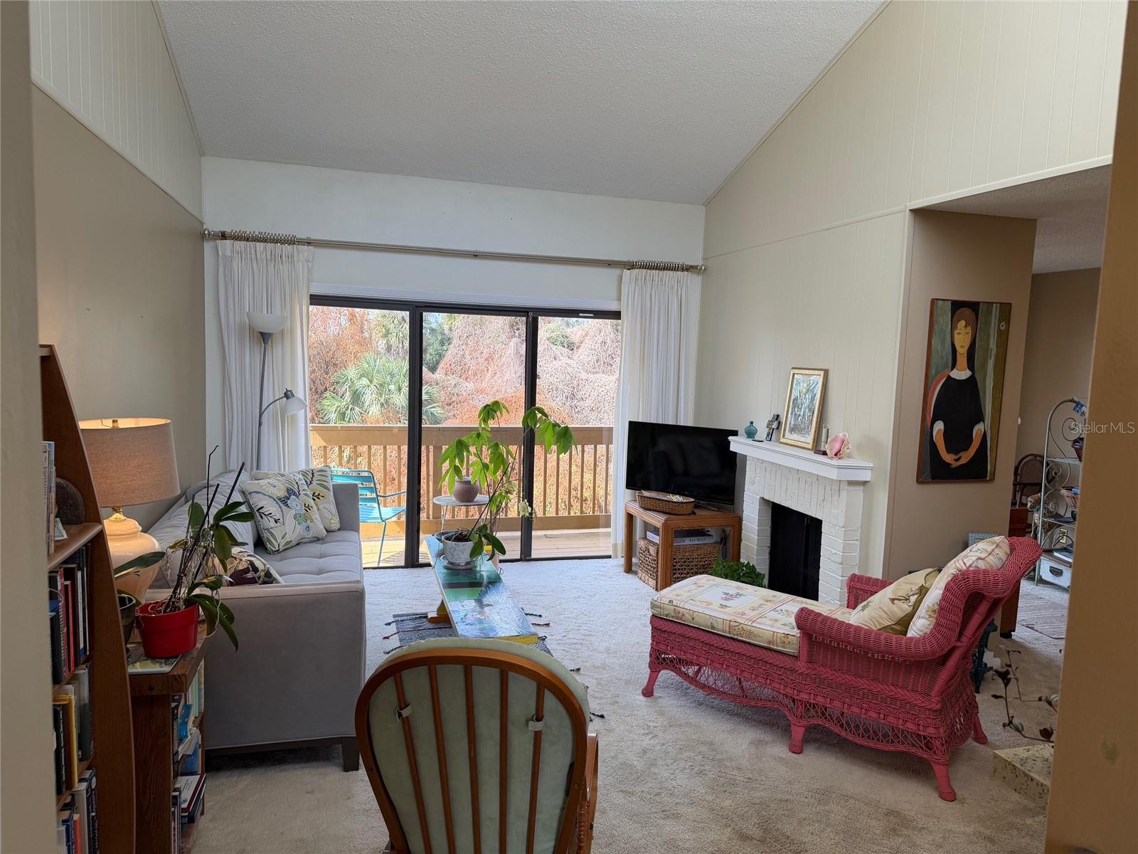 BUNKER HILLS INC - Residential