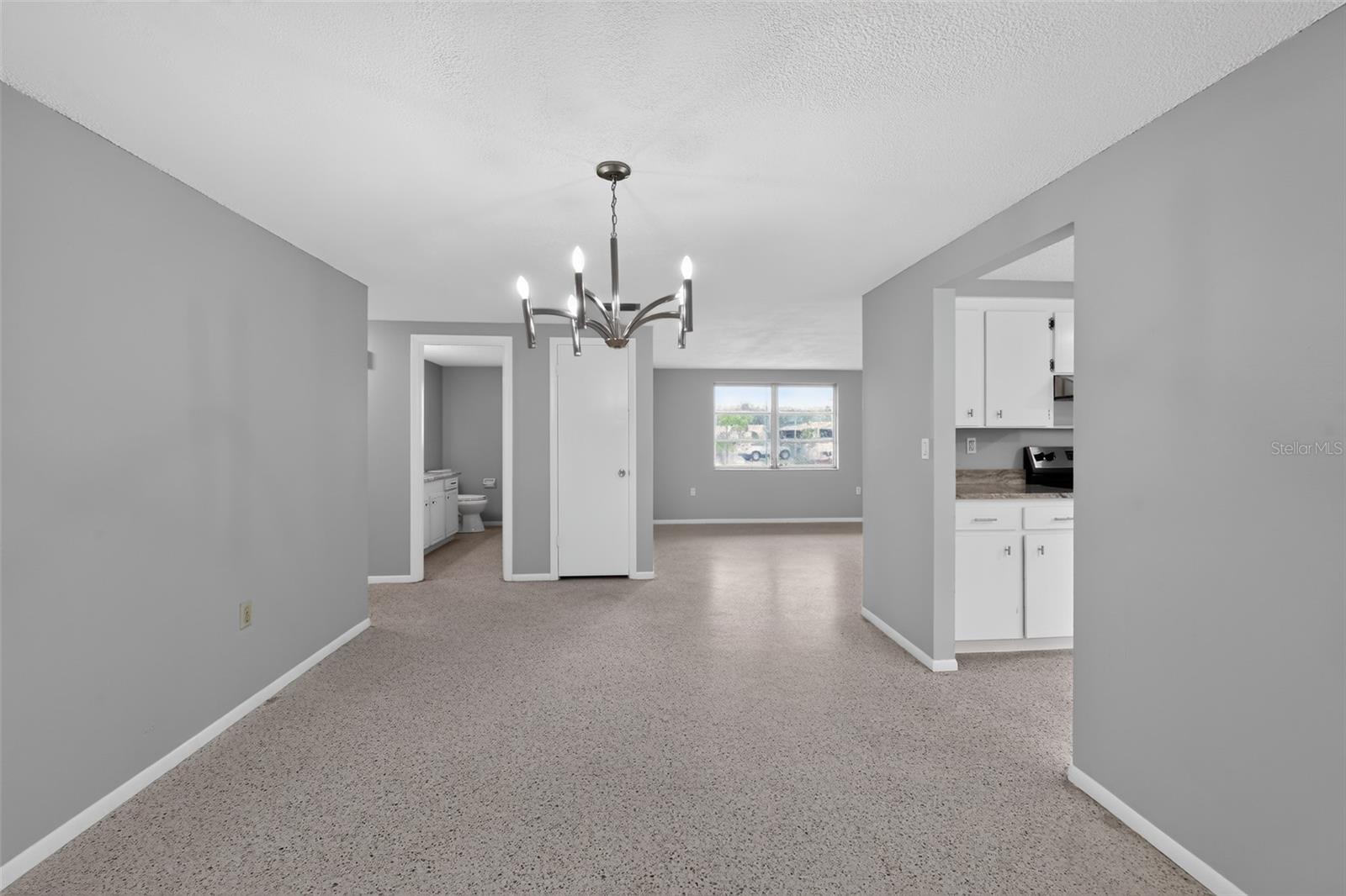 SHADOW LAKES - Residential