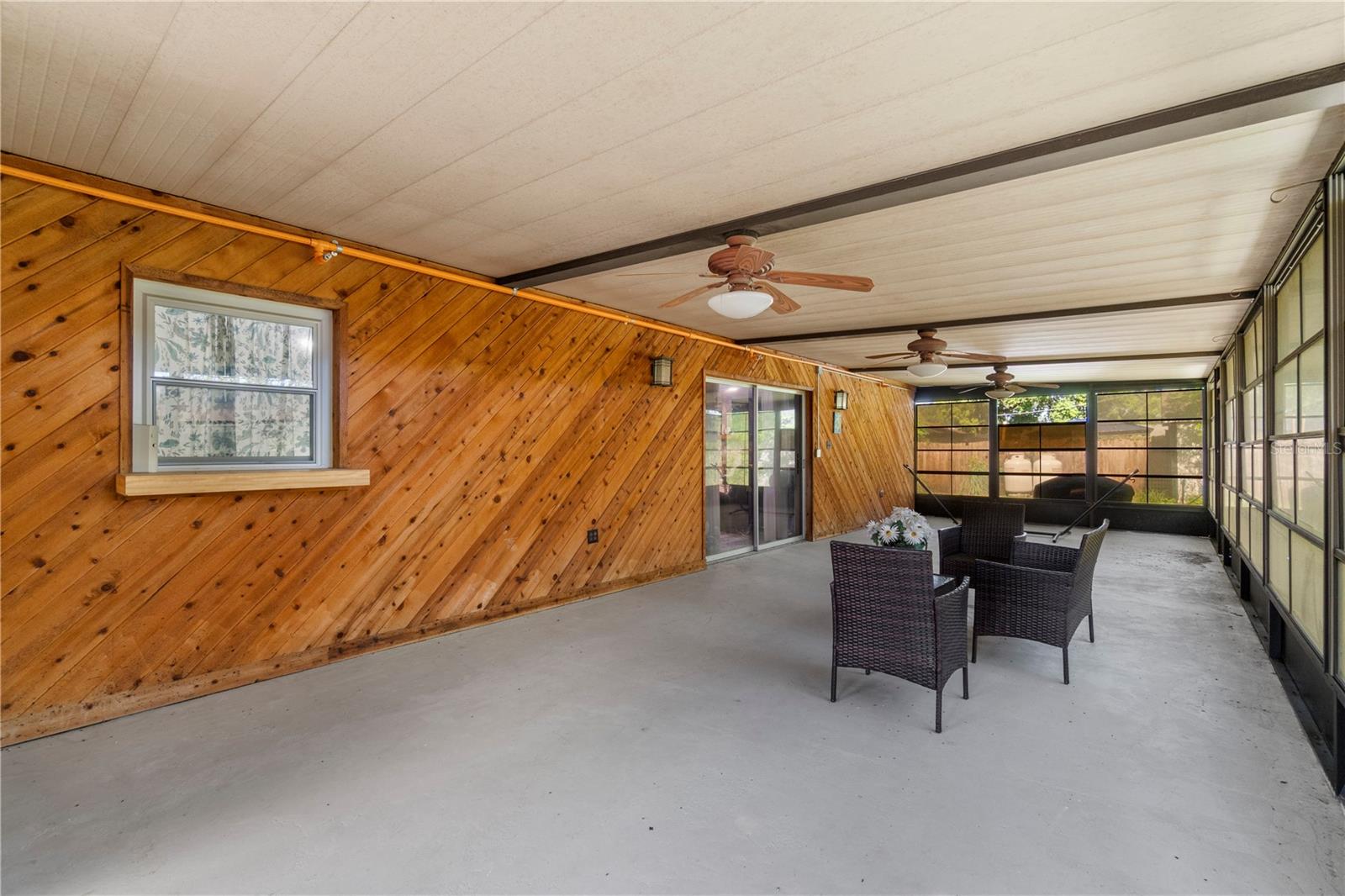 SEFFNER RIDGE ESTATES UNIT - Commercial Sale