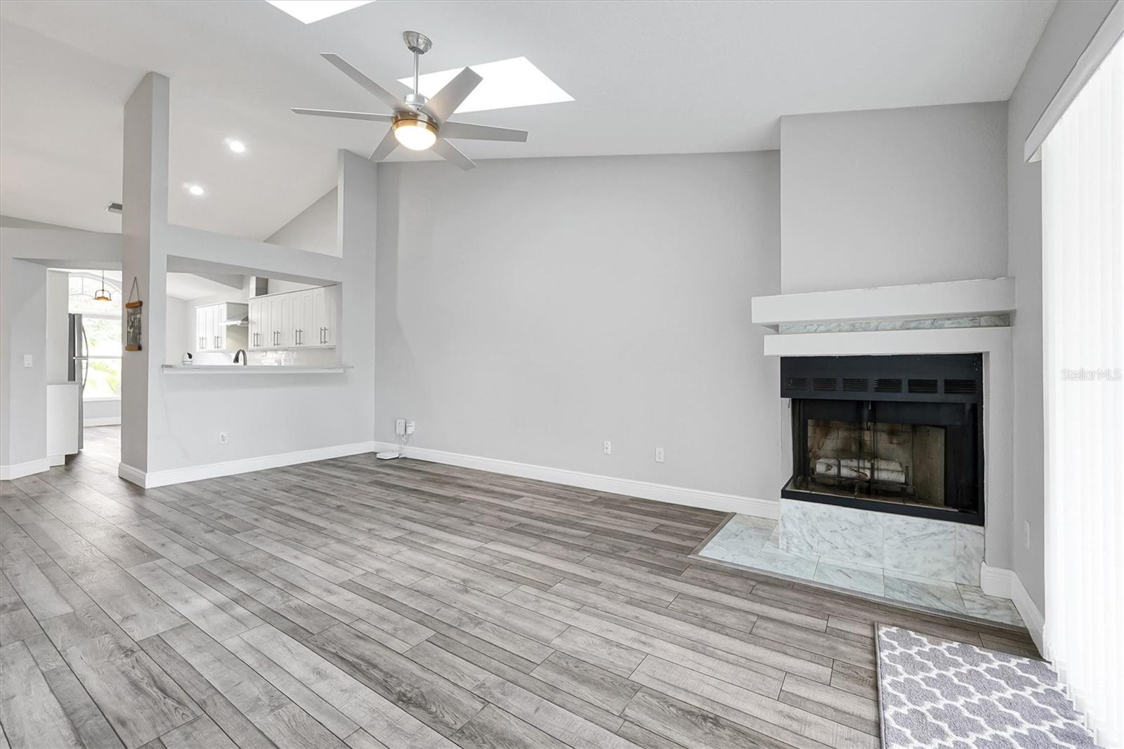 PIEDMONT LAKES PH 01 - Residential