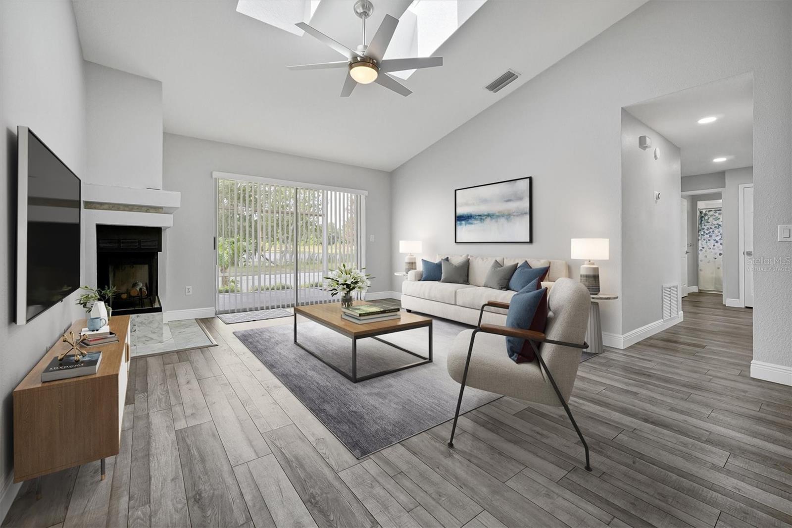 PIEDMONT LAKES PH 01 - Residential