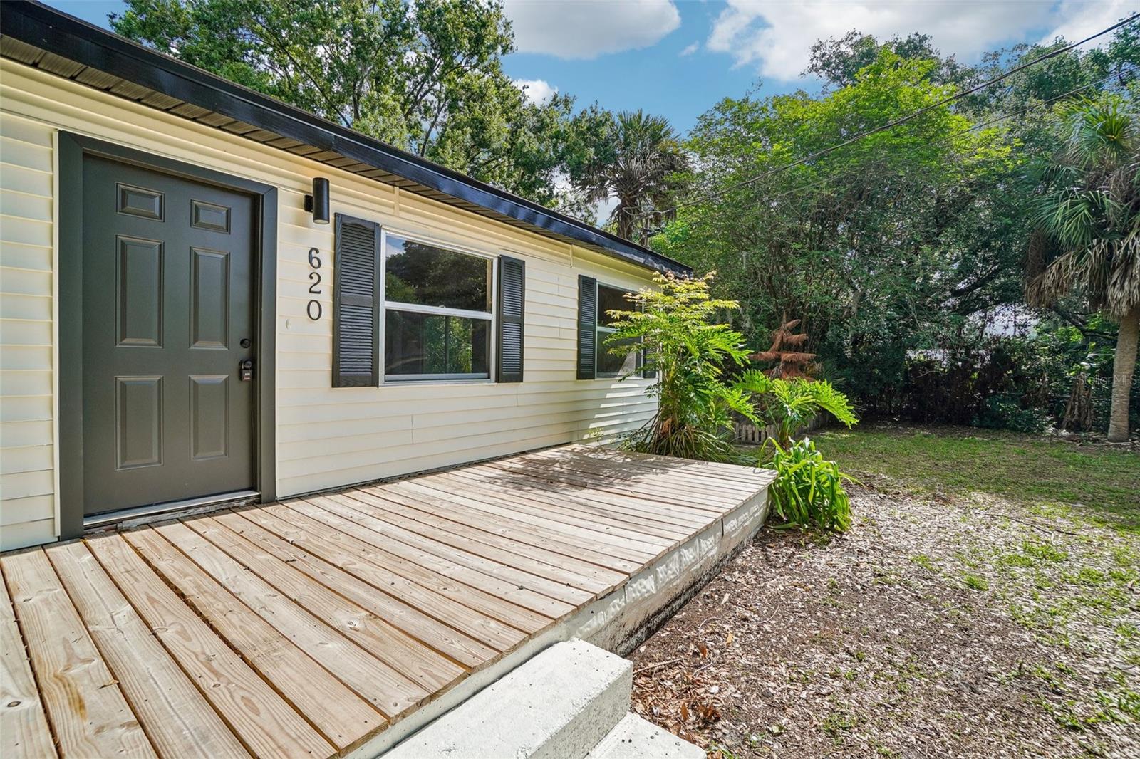 OAKRIDGE HEIGHTS - Residential
