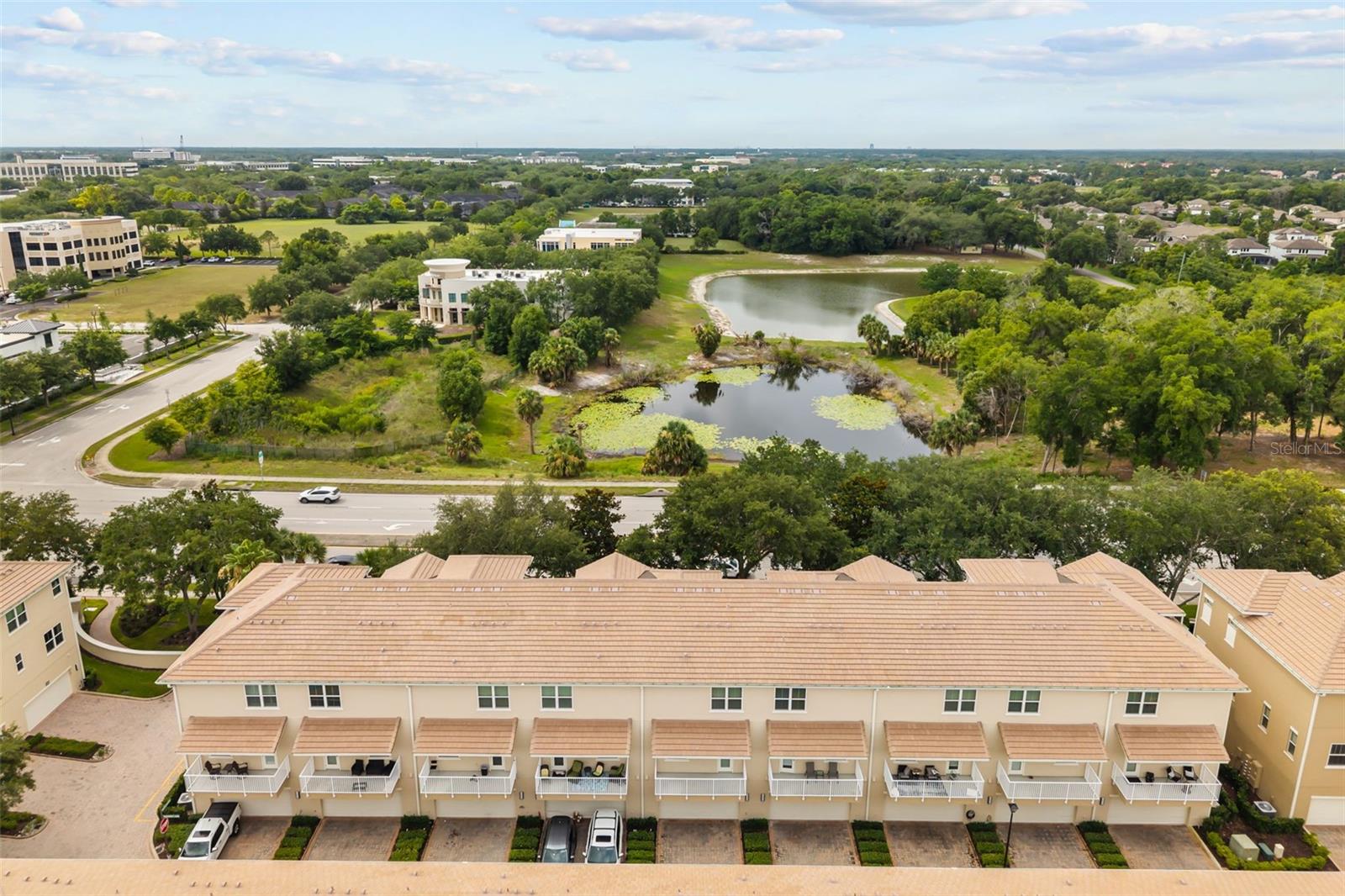 GRANDE OAKS AT HEATHROW - Residential Lease