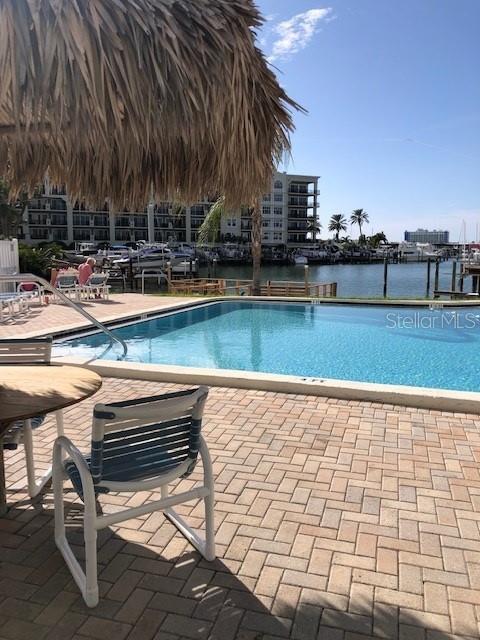 DOLPHIN COVE CLEARWATER - Residential