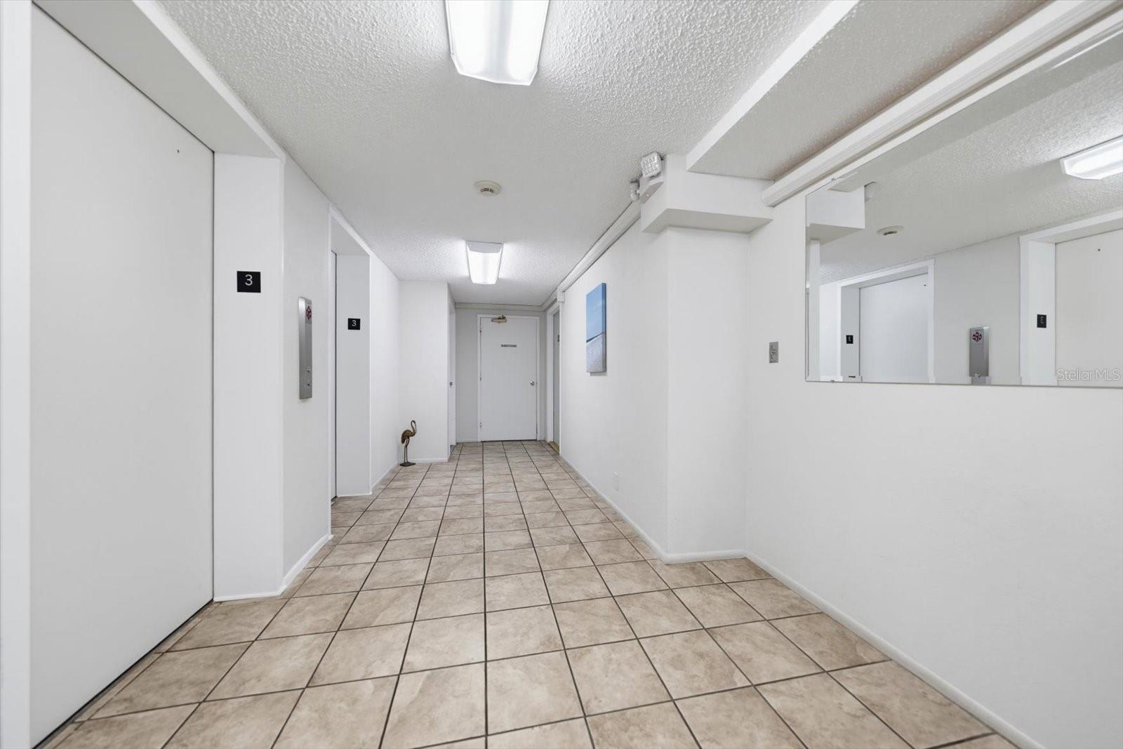 DOLPHIN COVE CLEARWATER - Residential