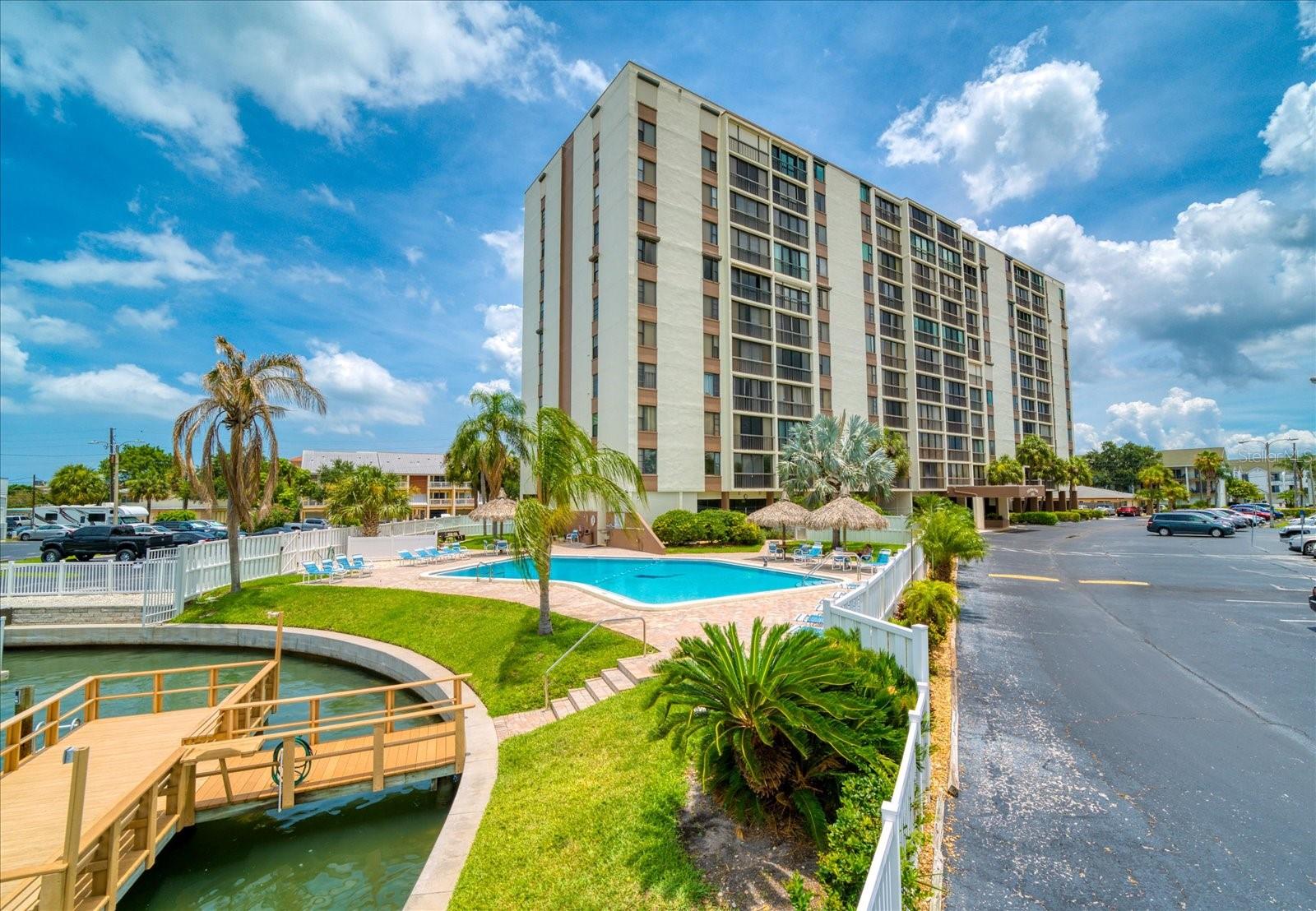 DOLPHIN COVE CLEARWATER - Residential