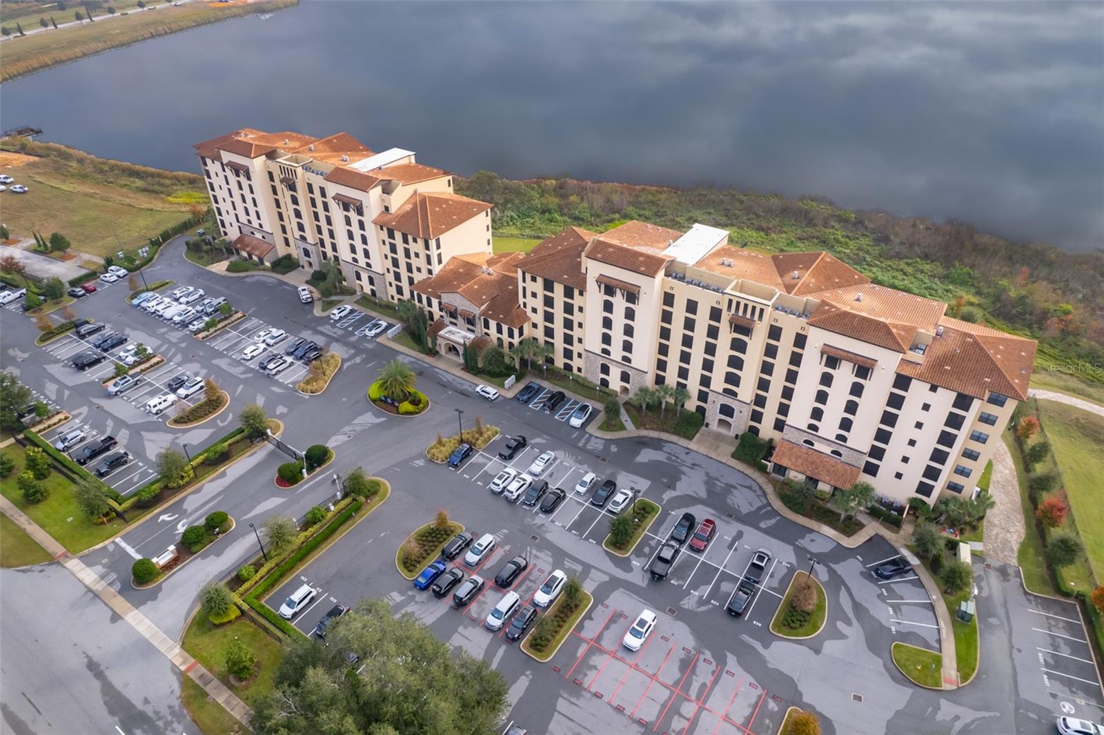 Spacious 3-Bedroom Condo with Stunning Lake Views in Bella Collina Discover luxury living in this beautiful condo on the 6th floor of the unique  Bella Collina community. This home features an open floor plan filled with natural light and breathtaking views of the lake right from your windows, enjoy peaceful mornings and relaxing evenings. Are included: water, Wi-Fi, cable, and trash pickup for hassle-free living as a resident of Bella Collina’s gated community, you’ll also have access to top-notch amenities, including: A fully equipped fitness center A resort-style pool perfect for relaxing or entertaining Walking and biking trails around all Bella Collina Whether you’re looking for a serene retreat or a vibrant community lifestyle, this condo has it all in a great Location in Montverde, just a few minutes away to Winter Garden Downtown, new Costco in Clermont, Montverde Academy, Hills of Minneola to open soon new Crooket Can and many entertainment and dining options.