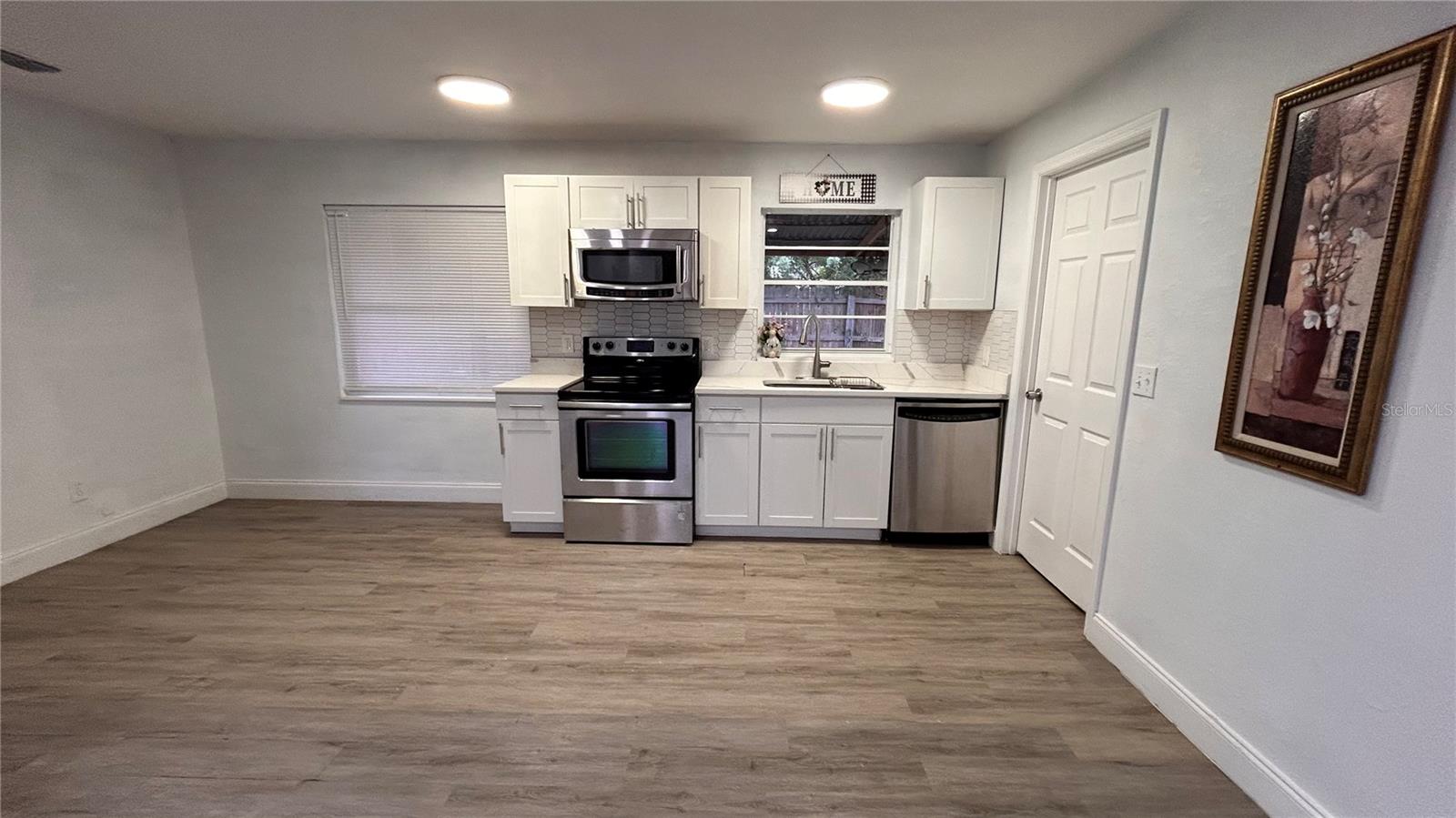 CATALINA VILLAGE 5TH ADDITION - Residential