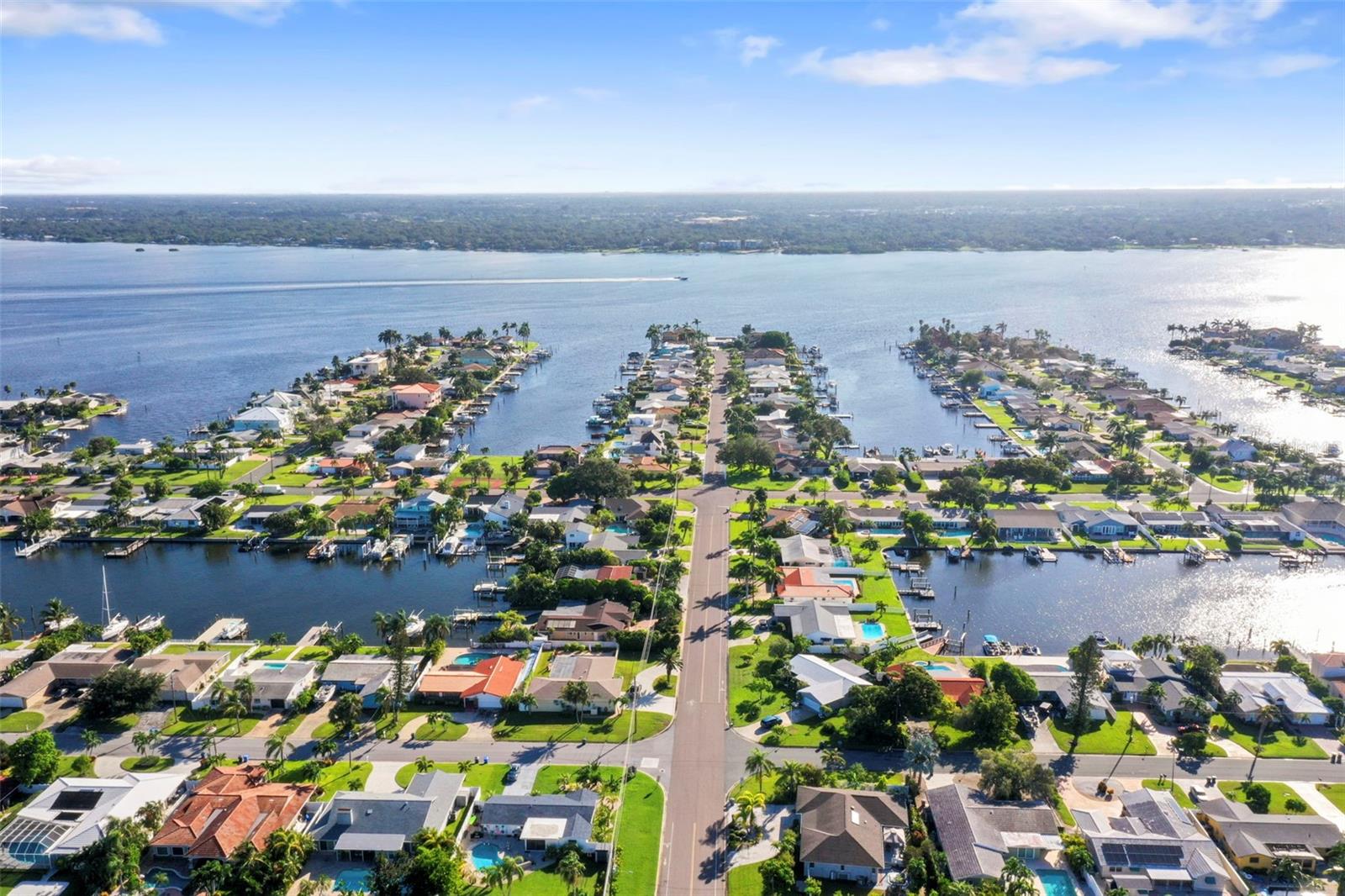 CAPRI ISLE - Residential