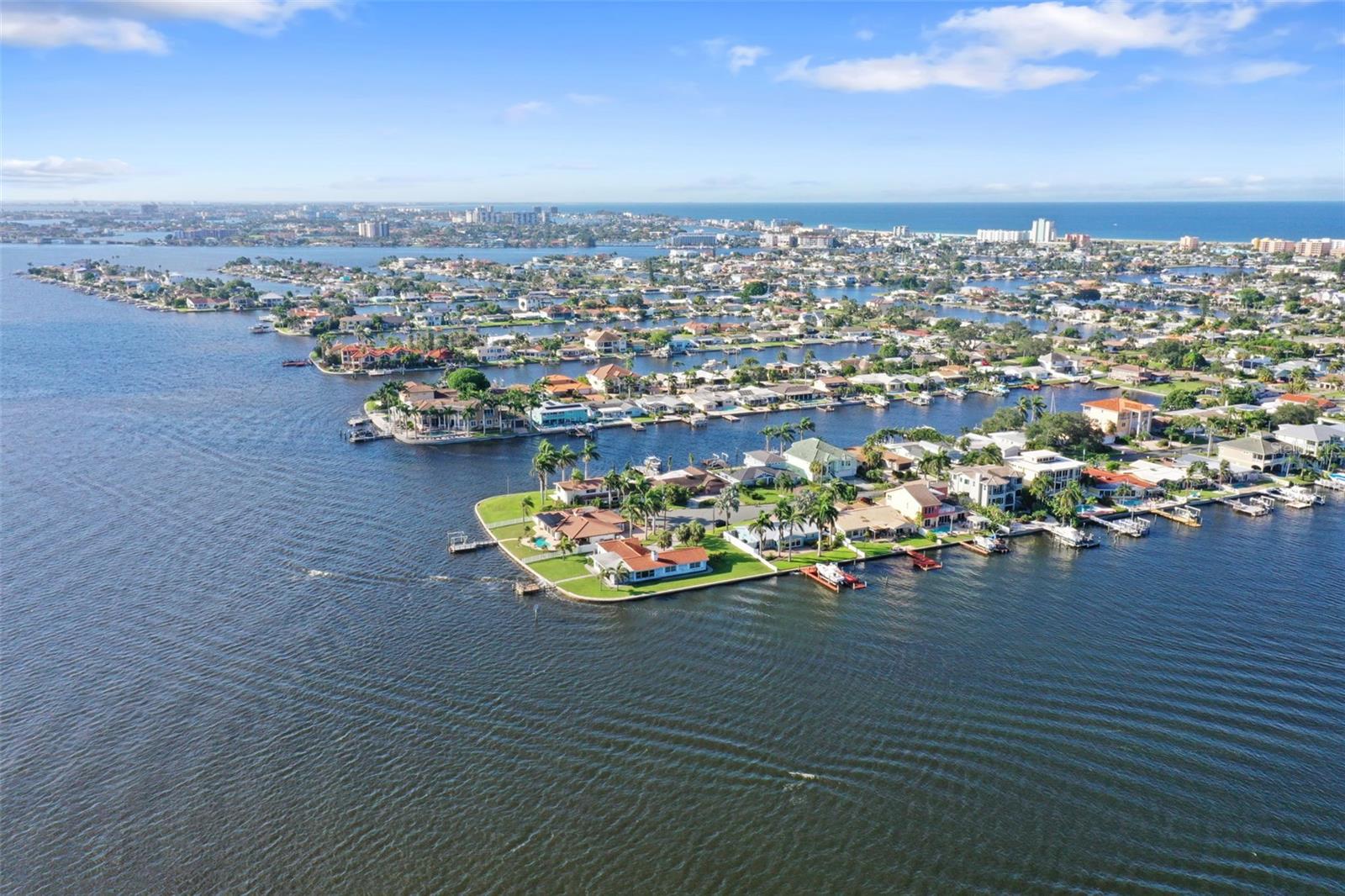 CAPRI ISLE - Residential