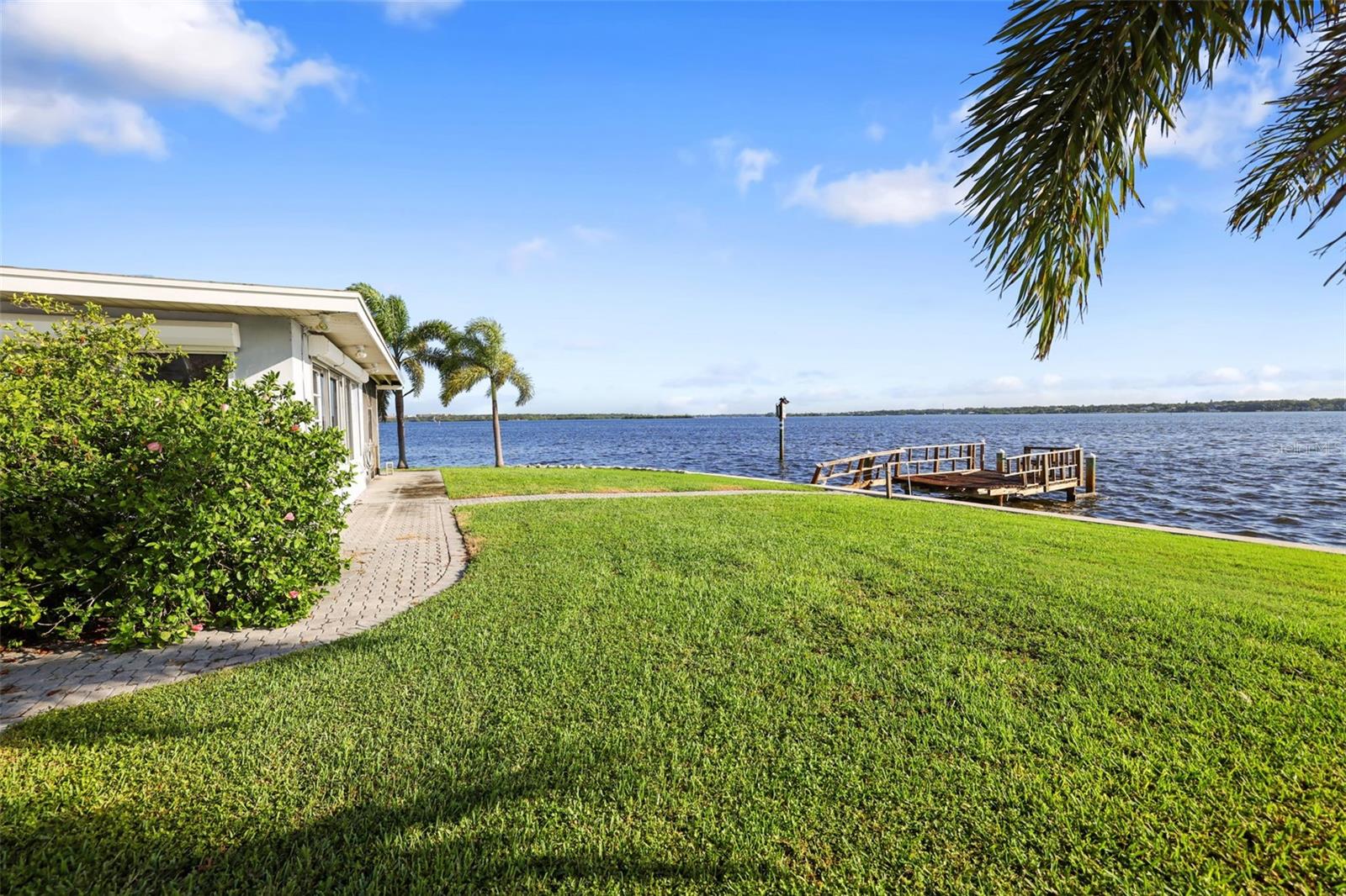 CAPRI ISLE - Residential