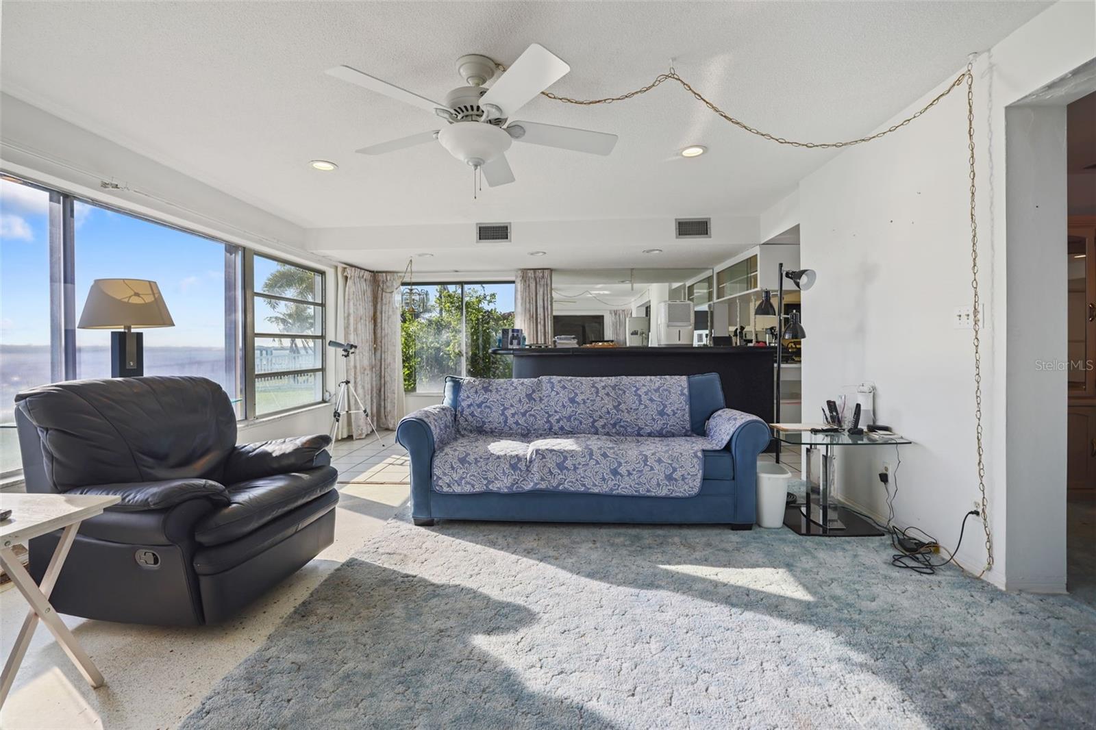 CAPRI ISLE - Residential