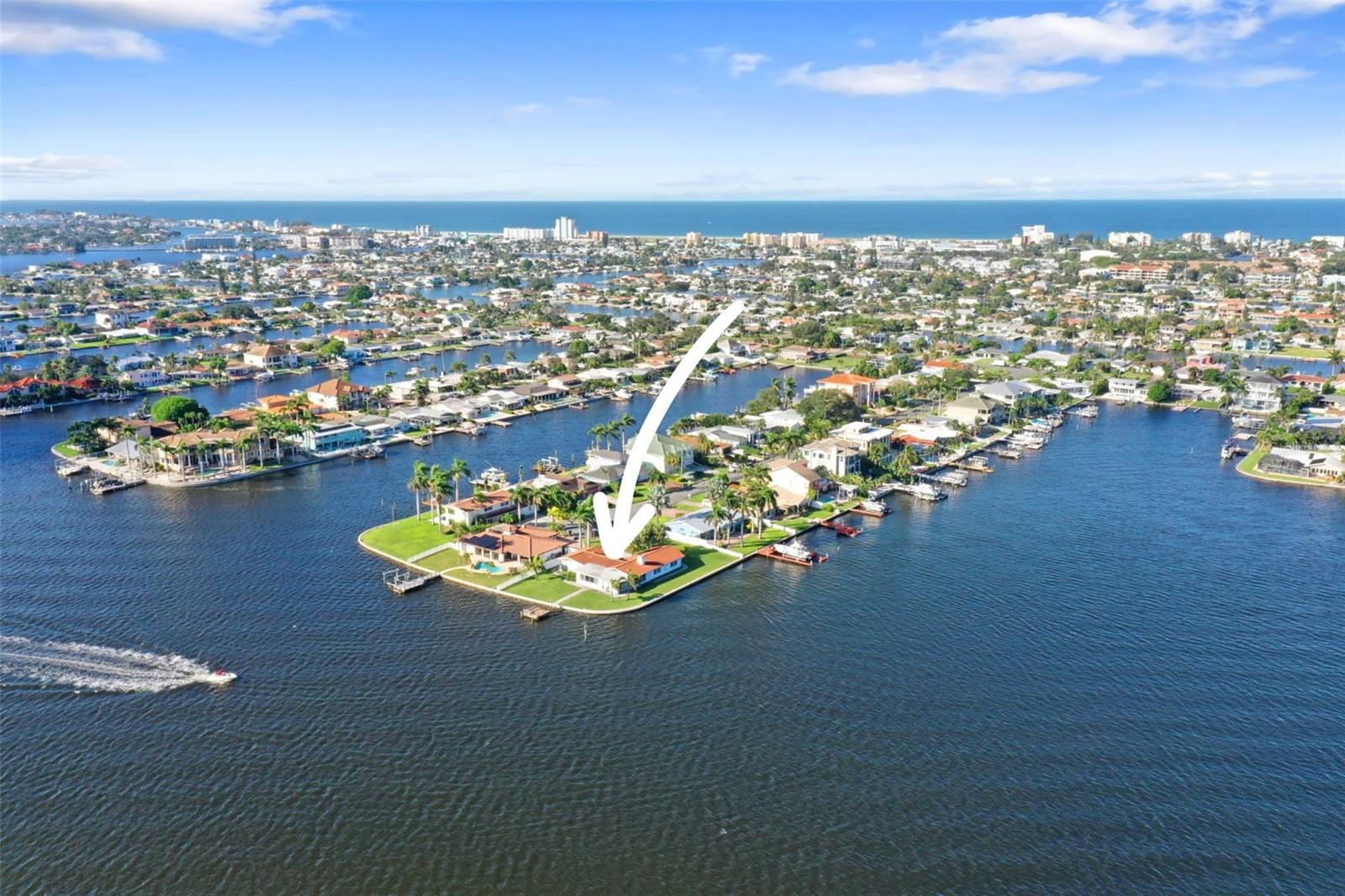CAPRI ISLE - Residential