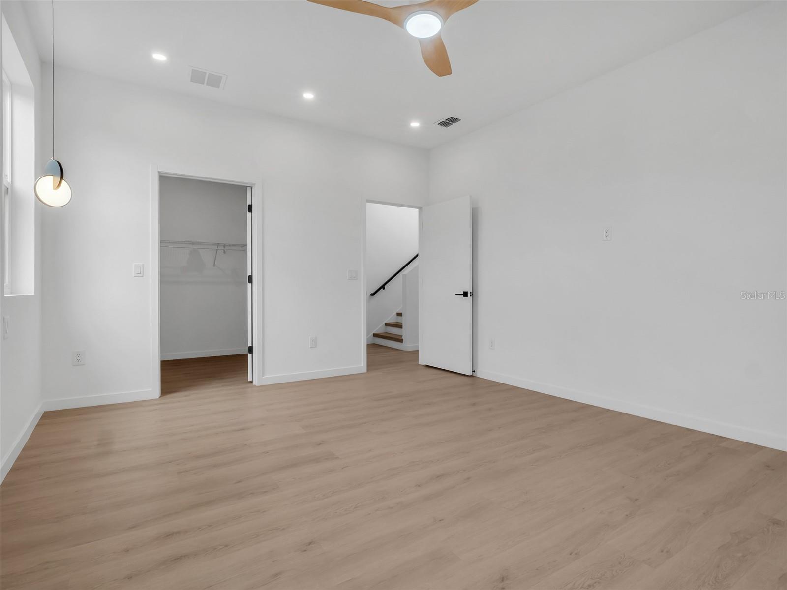 4TH STREET GARDENS - Residential