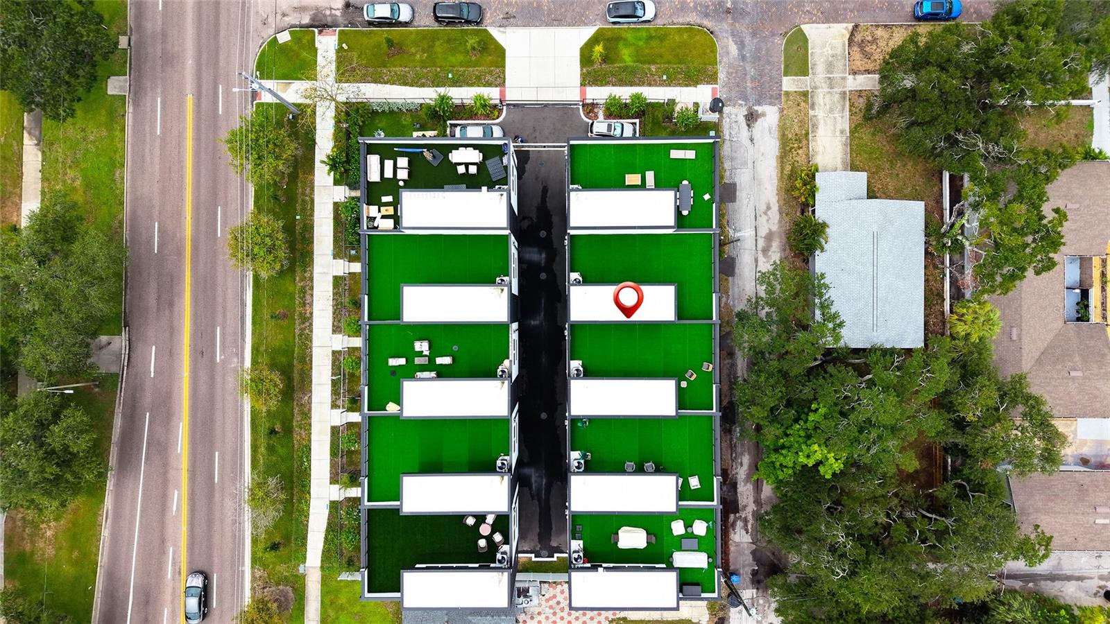 4TH STREET GARDENS - Residential