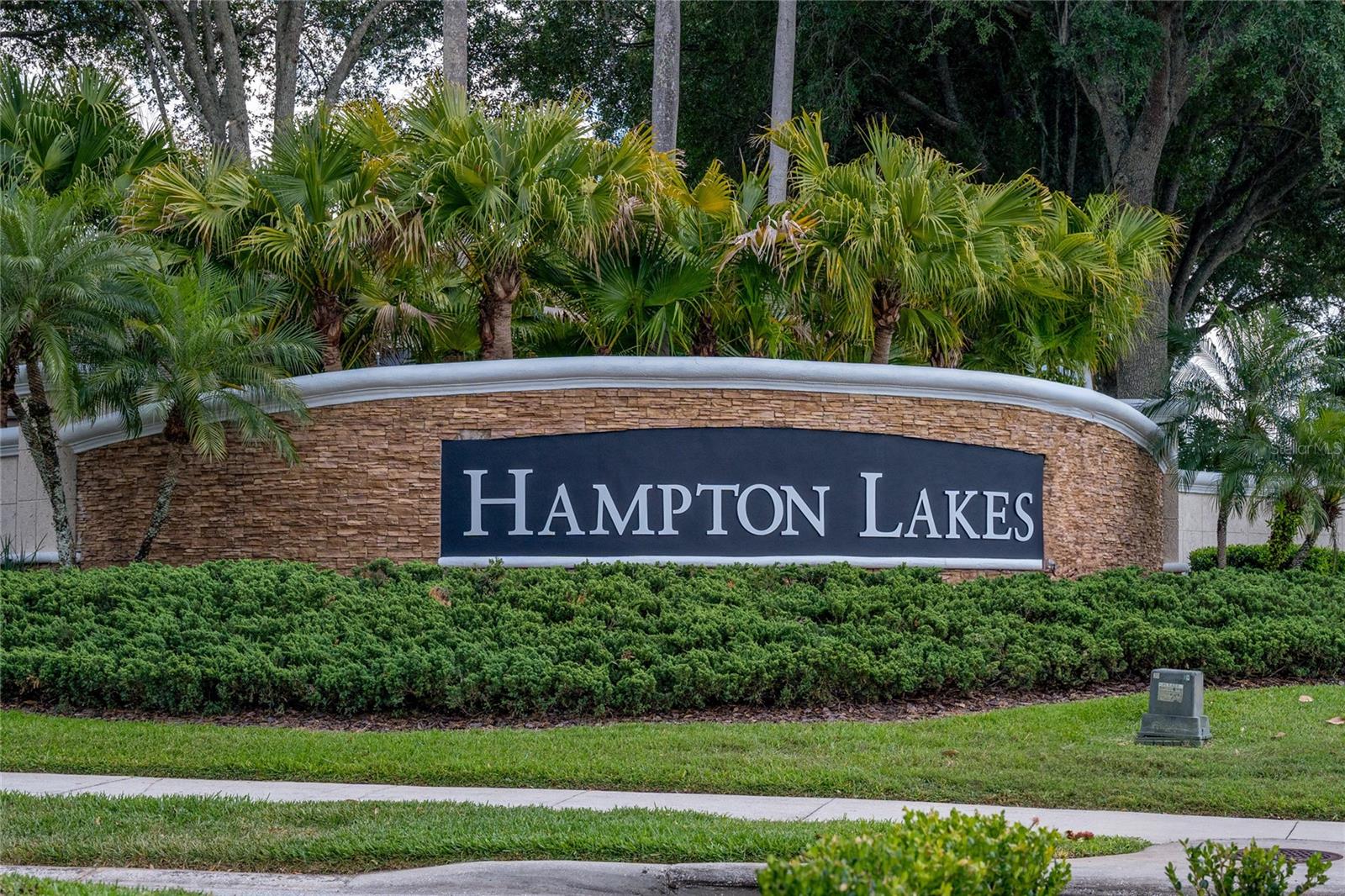 This impressive 4 bedroom 4 bathroom. Lots of space to spread out and enjoy the Florida lifestyle in the home. Large formal living/dining, family room, eat in kitchen, laundry room, on the first floor. On the second floor you'll find a flexible bonus area/games room for relaxing and entertaining. There is a wonderful primary suite with double closets and ensuite bathroom. The pool area feels expansive and sunny, with lots of room to enjoy the sunshine, float in the pool and entertain. The location of Hampton estates is hard to beat! Very close to Disney and the attractions area, close to shops and restaurants and everything in Central Florida . Make your appointment to show today!