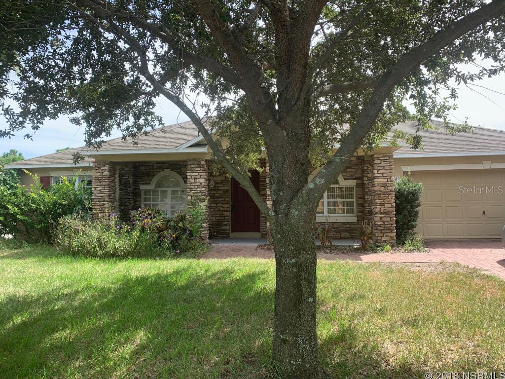 FIRST TIME OFFERED ! 4 BEDROOM POOL HOME IN GREAT NEIGHBORHOOD!SPLIT PLAN 2 CAR GARAGE. NEEDS SOME TLC......BRING OFERS ;Water: City