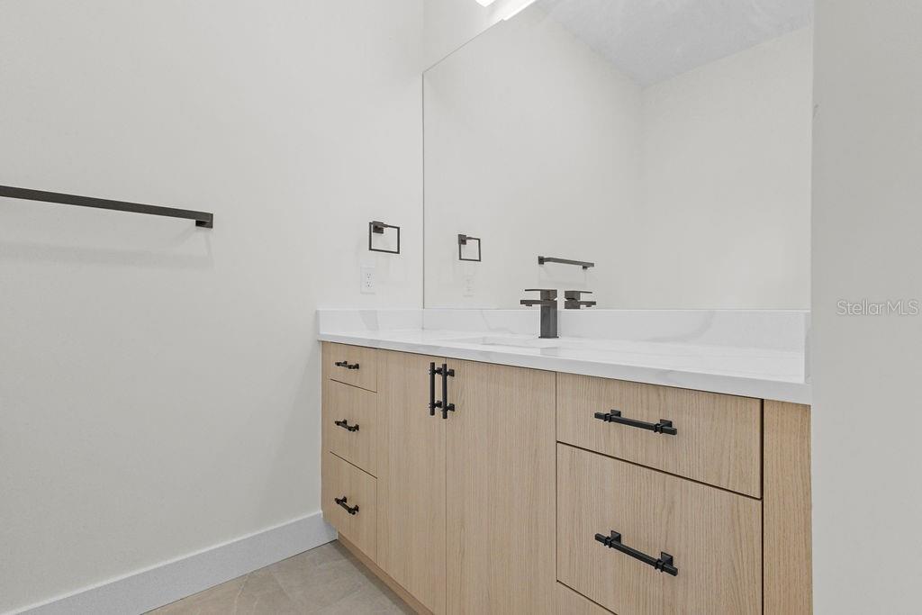 MAC FARLANE PARK - Residential